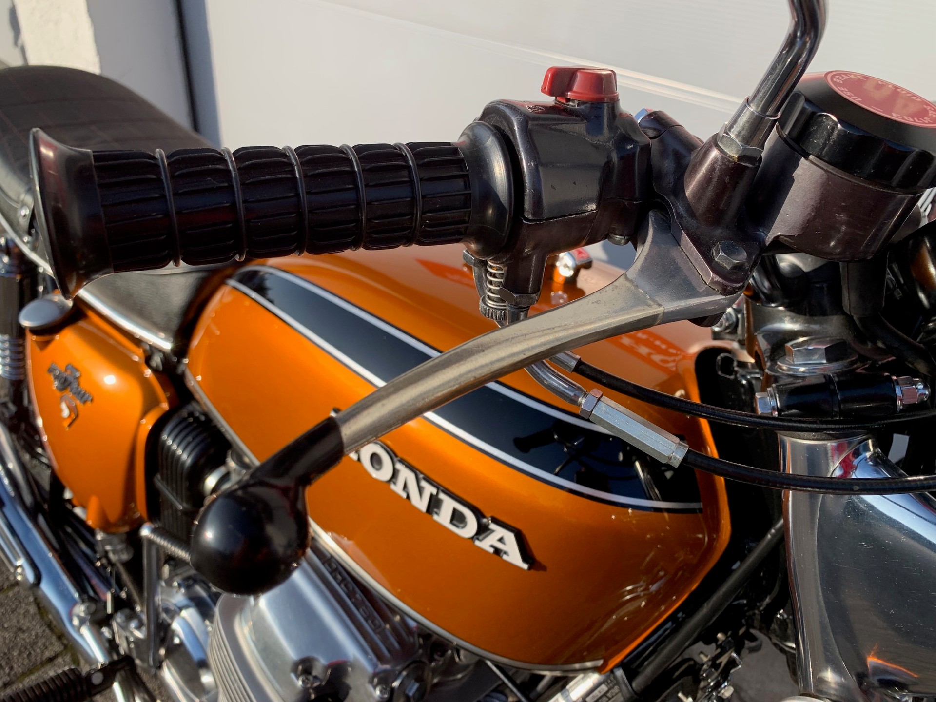 HONDA CB750 K2-image-9