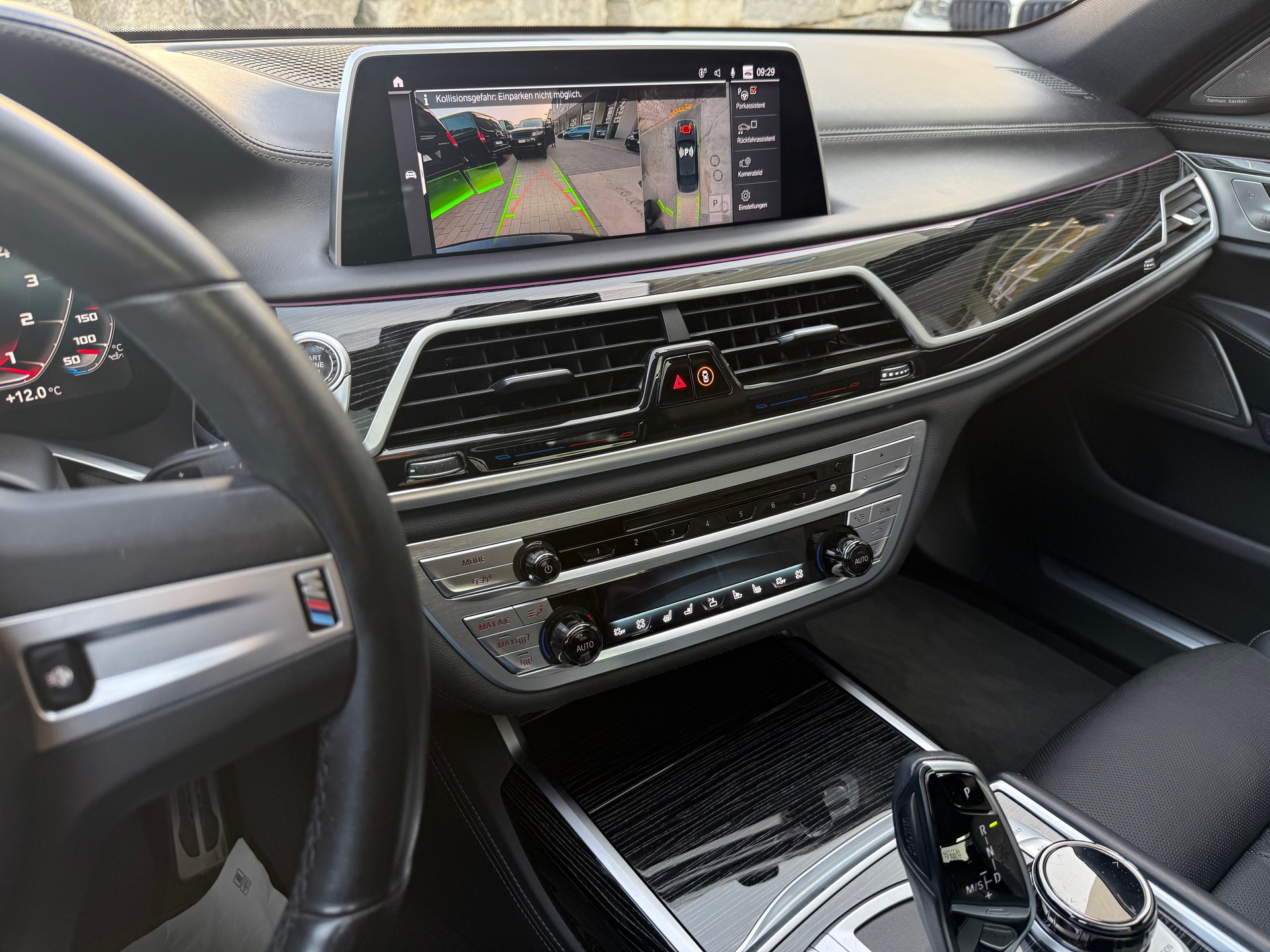 BMW 730d xDrive Steptronic-image-14
