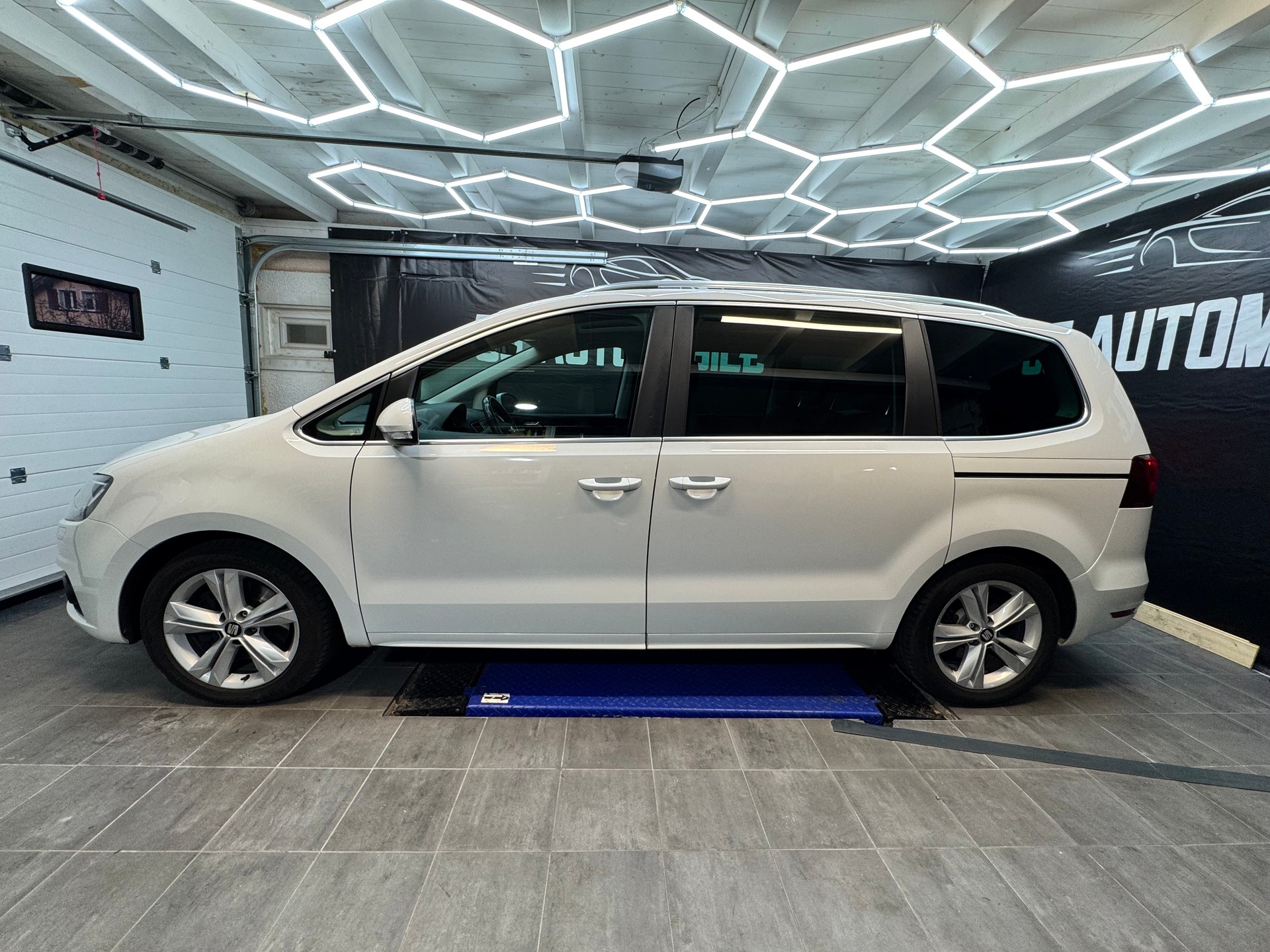 SEAT Alhambra 2.0 TSI Style Advanced DSG-image-2