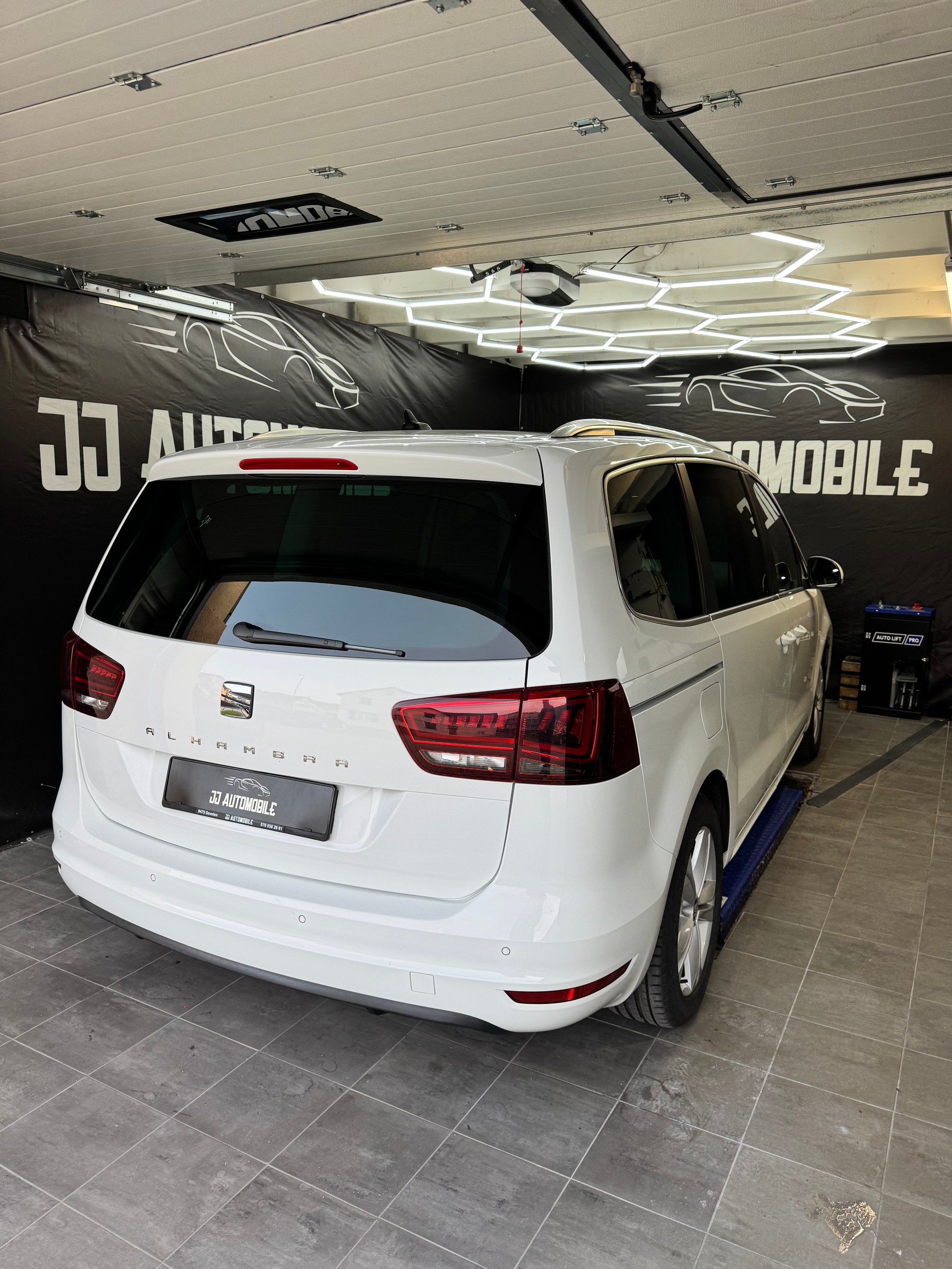 SEAT Alhambra 2.0 TSI Style Advanced DSG-image-3
