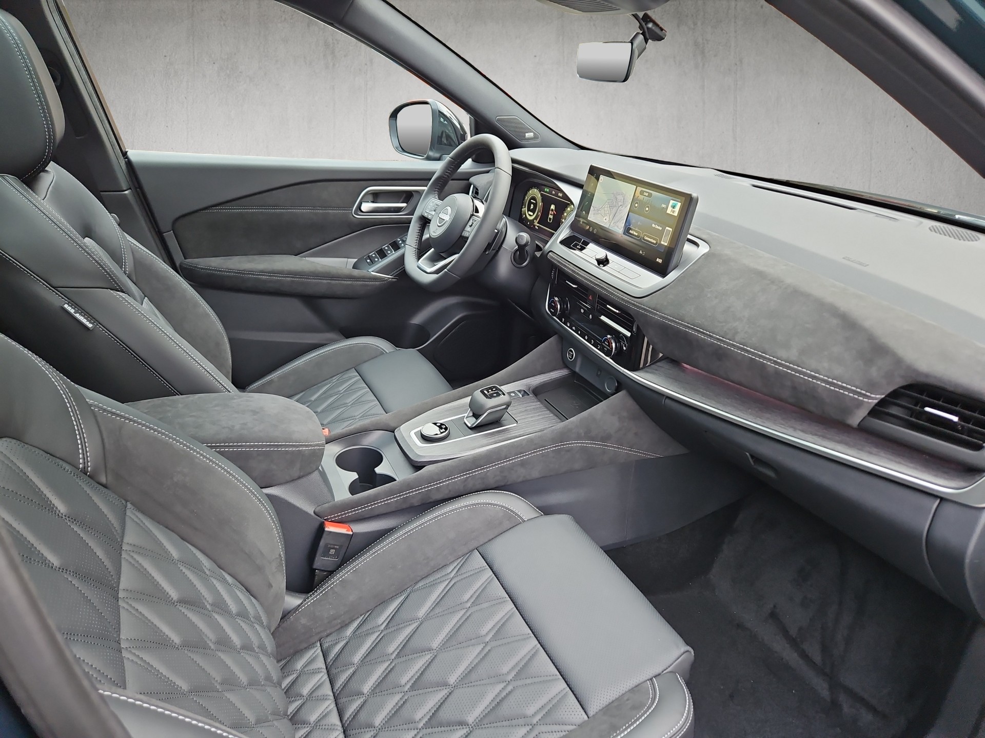 NISSAN Qashqai 1.3 MHEV Tekna+ 4x4 - Ocean green-image-17