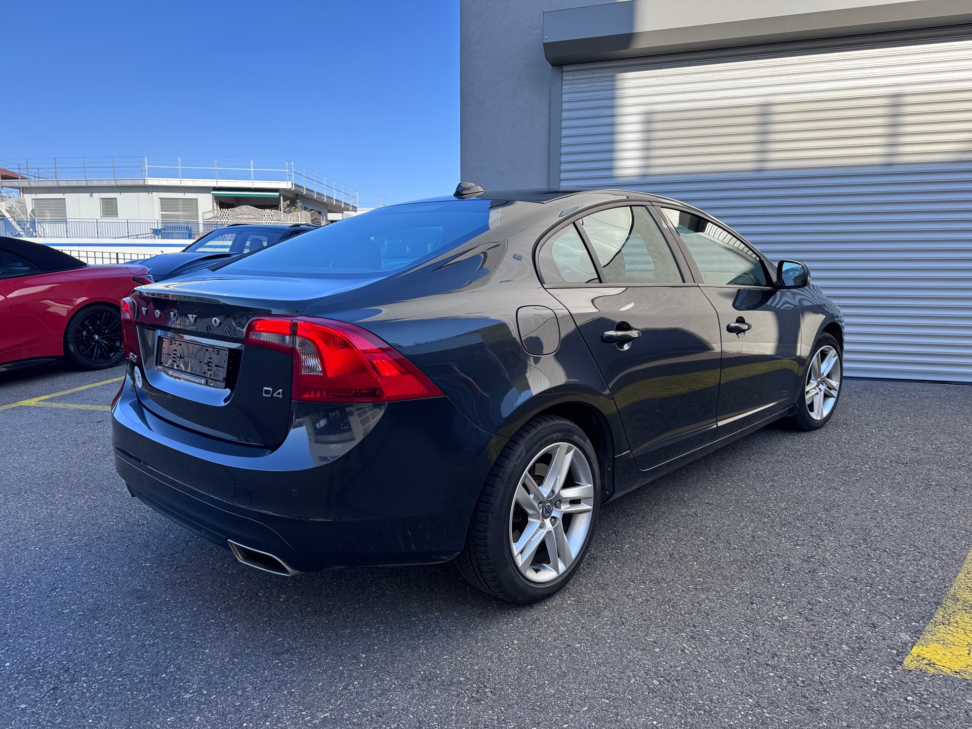 VOLVO S60 D4 Geartronic-showroom-element-2
