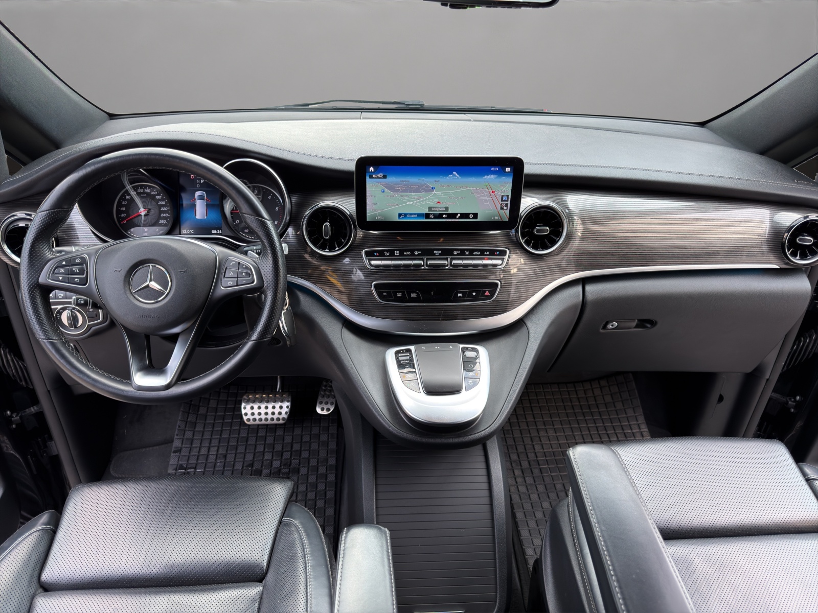 MERCEDES-BENZ V 300 d lang Avantgarde 4Matic 9G-Tronic-image-12