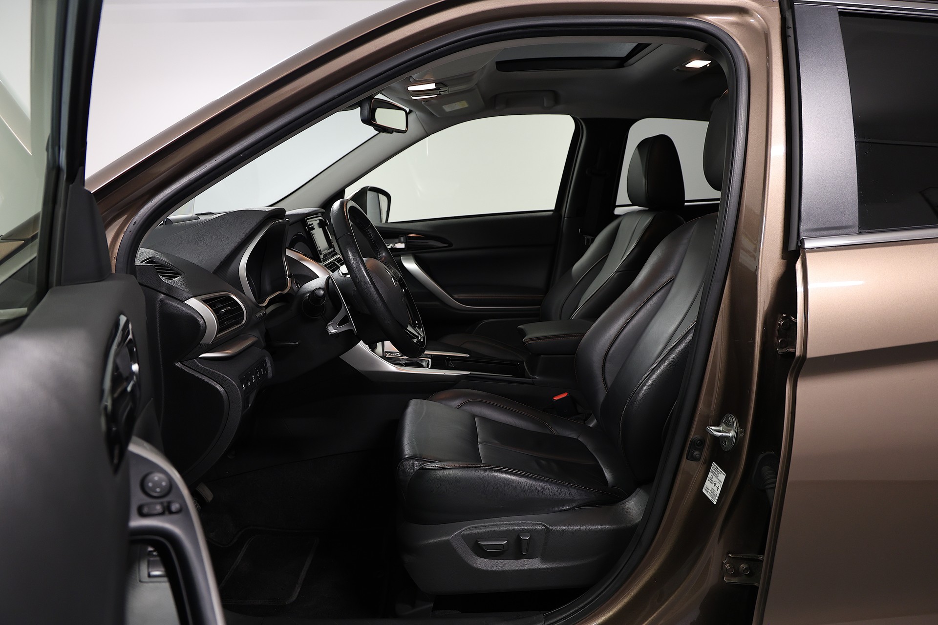 MITSUBISHI Eclipse Cross 1.5 T-Mivec Diamond 4WD CVT-image-5