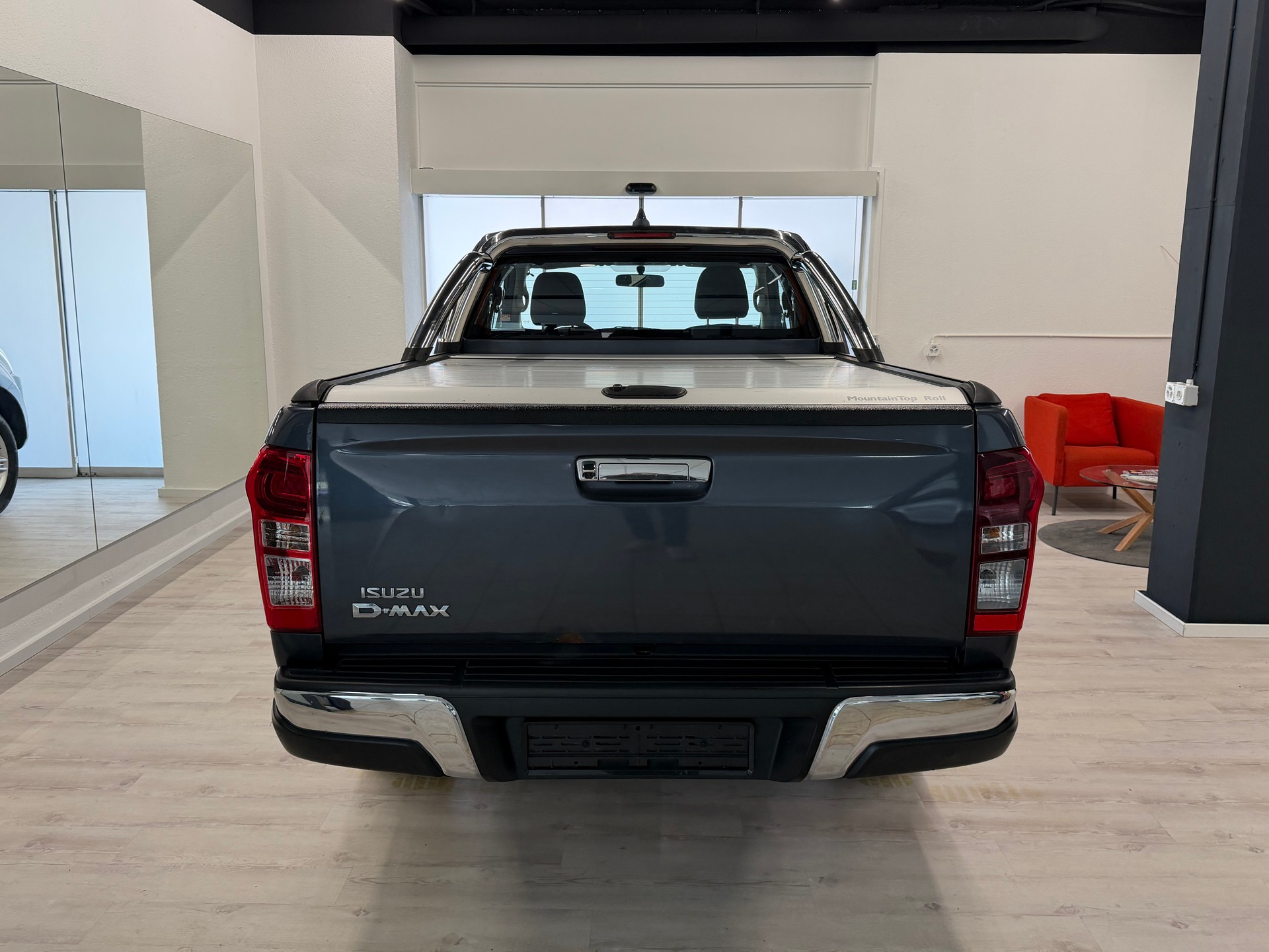 ISUZU D-MAX 1.9 SpaceCab Solar Plus 4x4 A-image-10