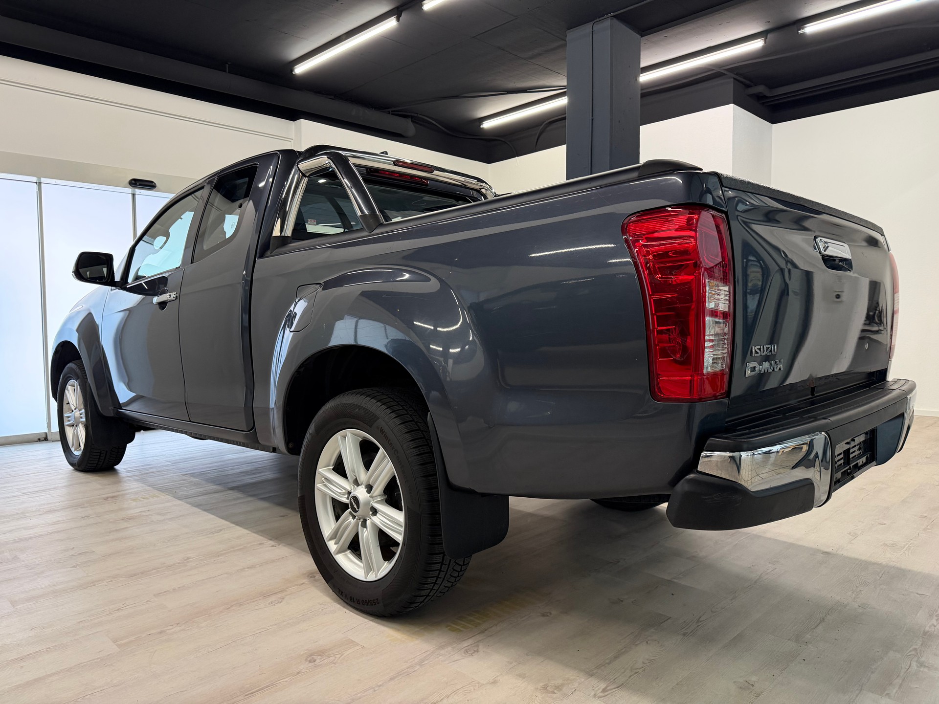 ISUZU D-MAX 1.9 SpaceCab Solar Plus 4x4 A-image-16