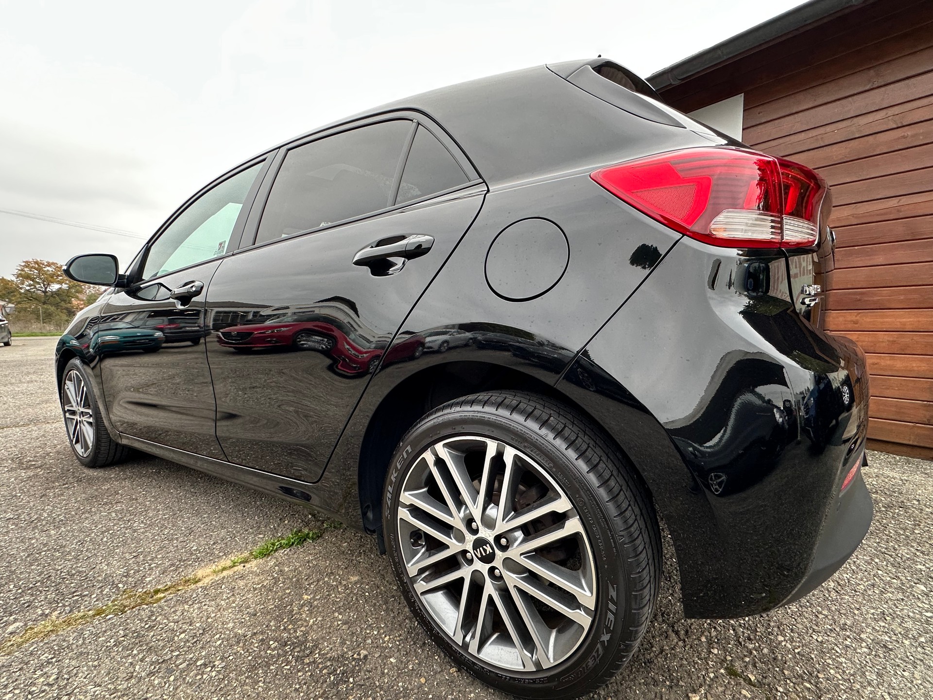 KIA Rio 1.0 T-GDi GT Line-image-27