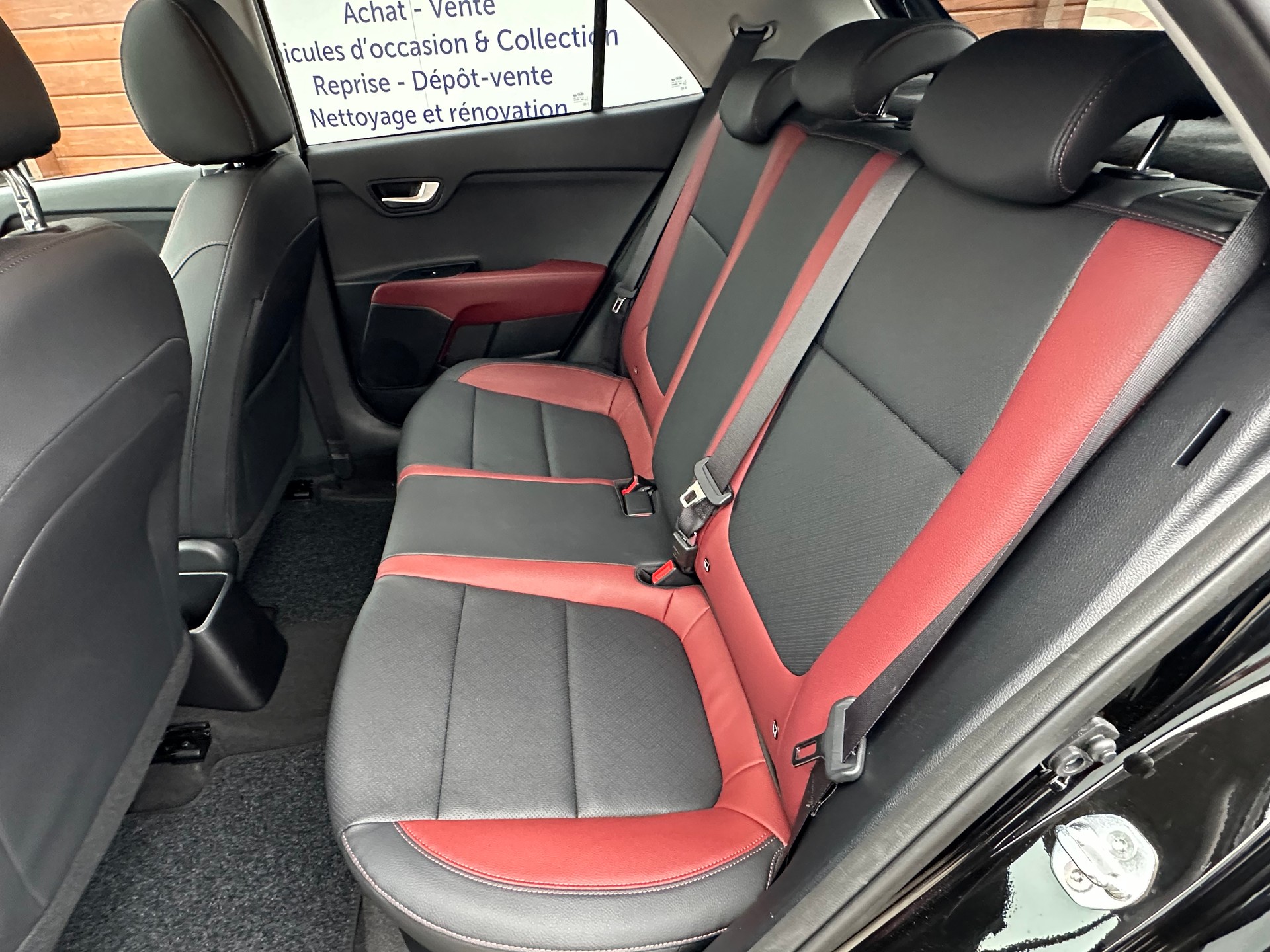 KIA Rio 1.0 T-GDi GT Line-image-12