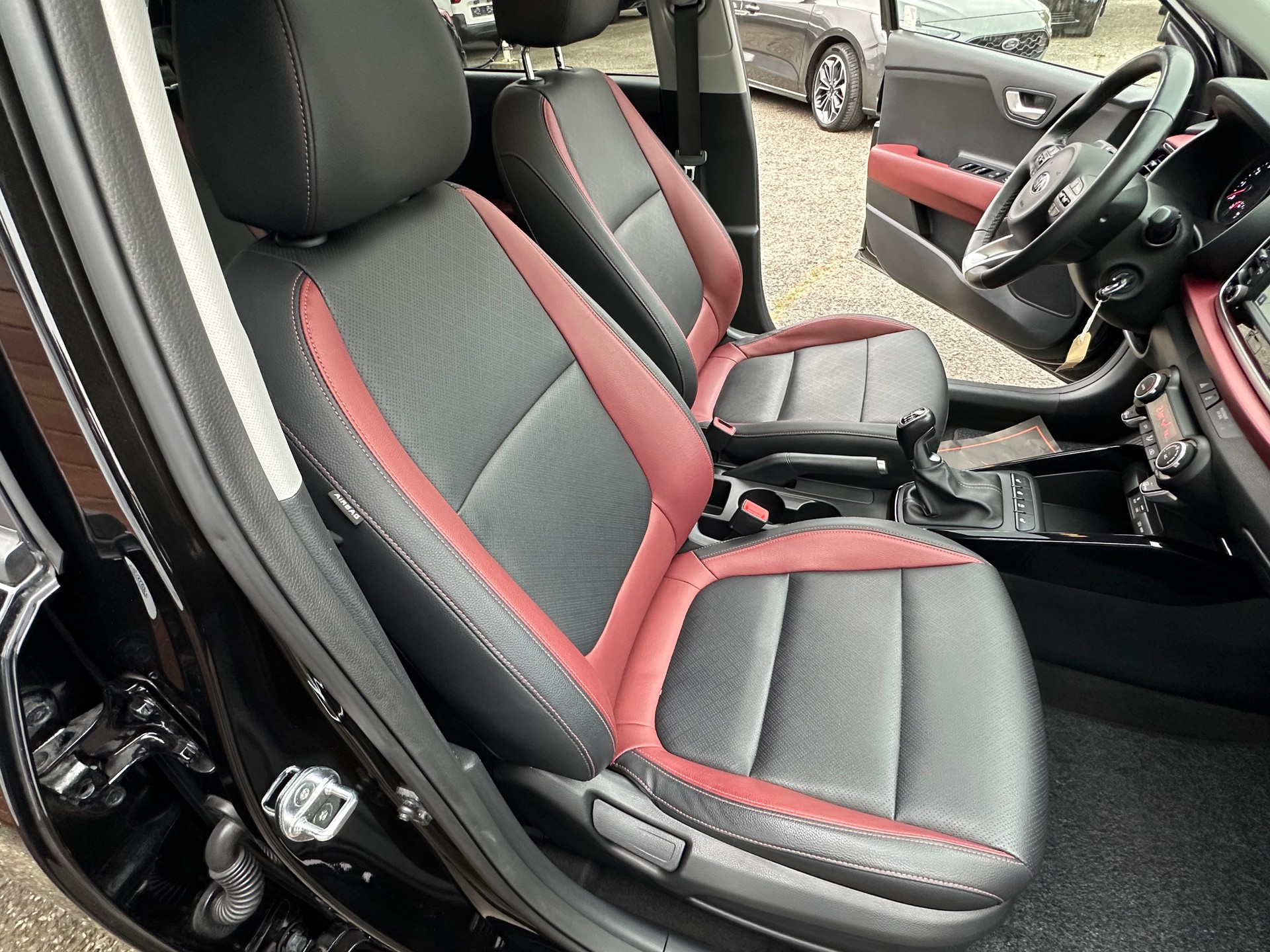 KIA Rio 1.0 T-GDi GT Line-image-22