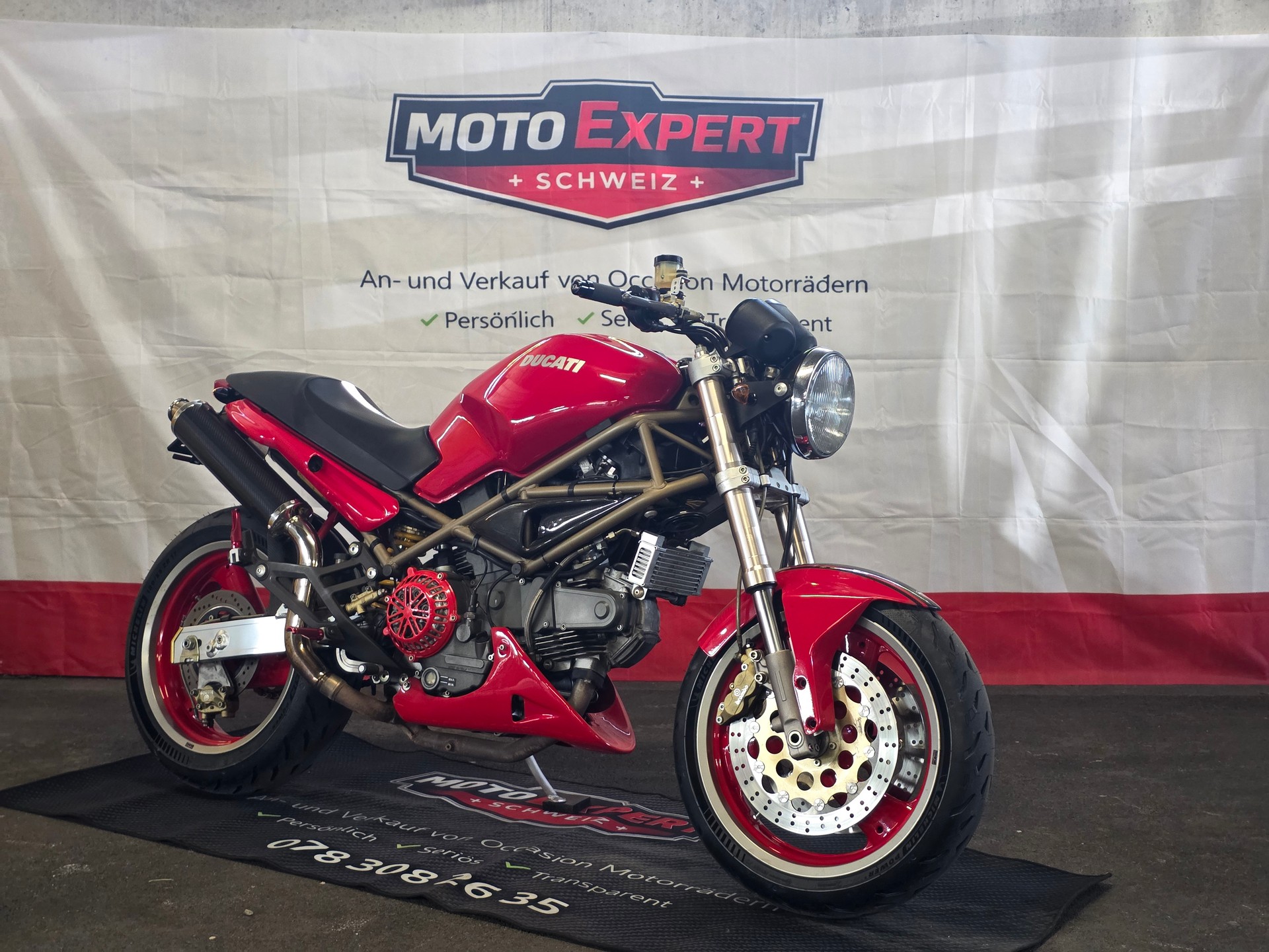 DUCATI Monster 900-image-0