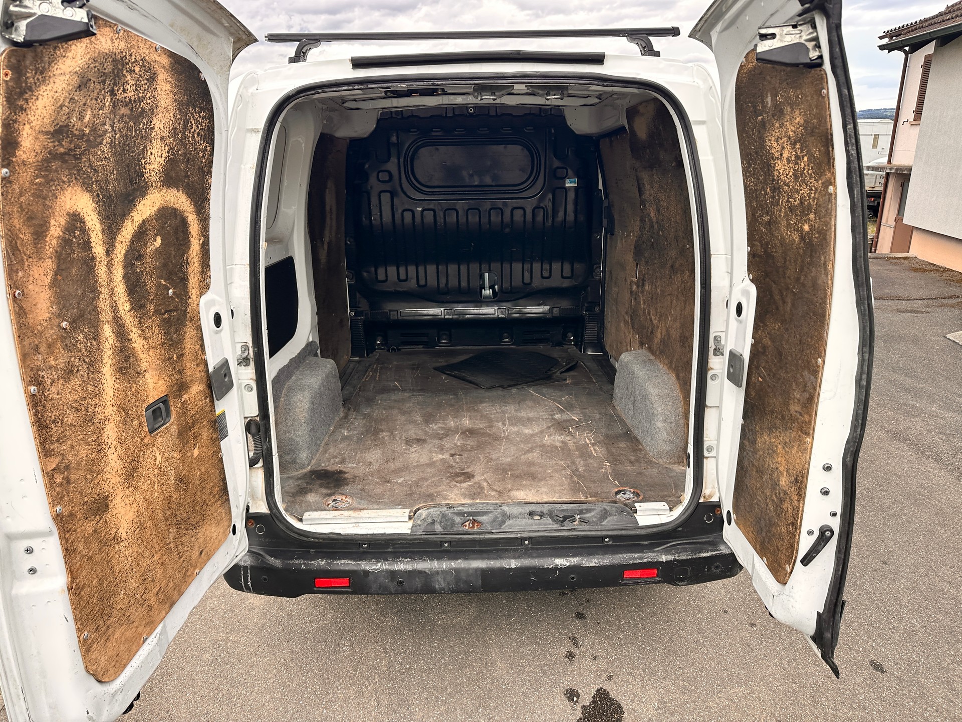 NISSAN e-NV200 2.Zero Edition (inklusive. battery)-image-13