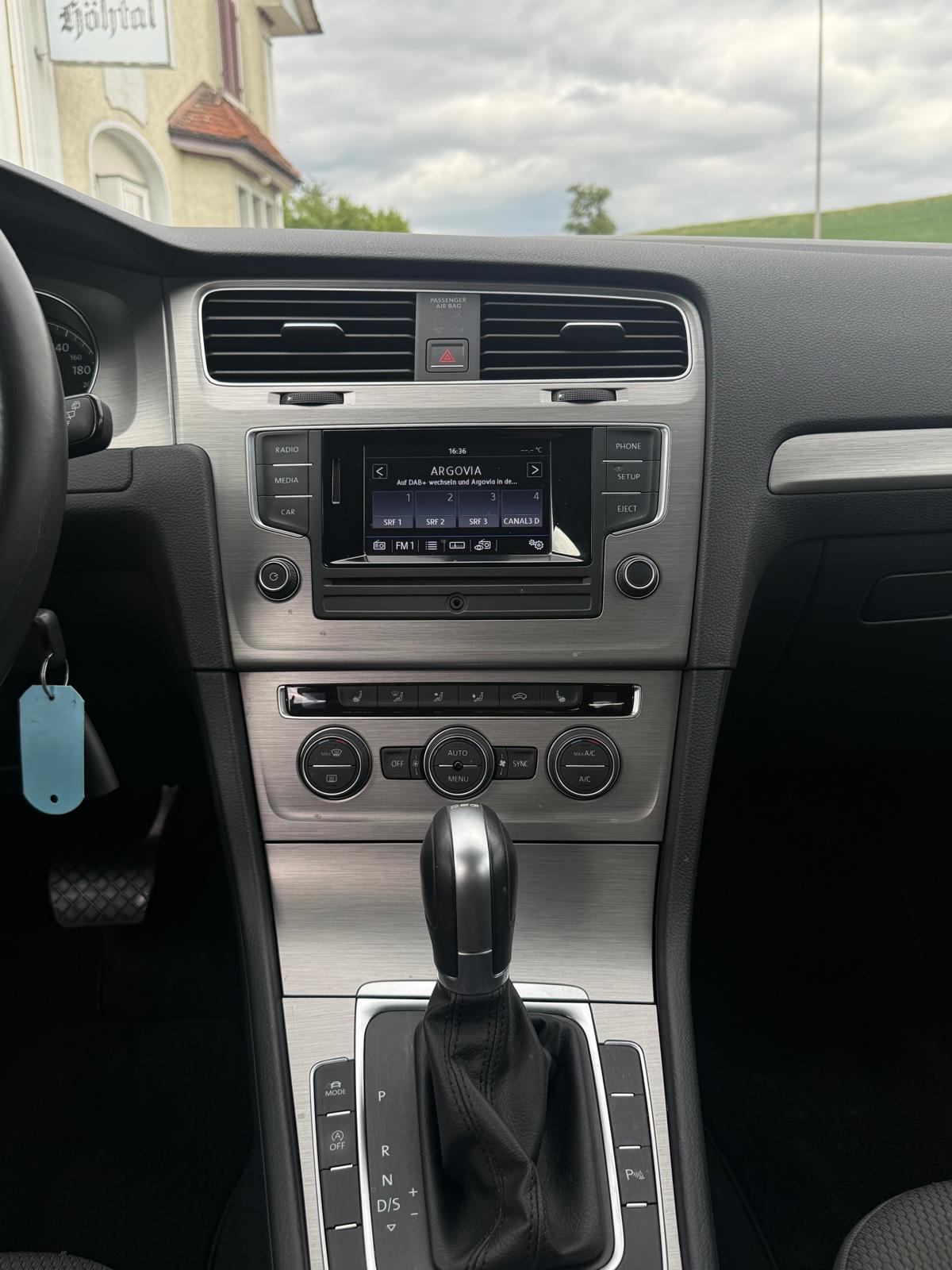 VW Golf 1.4 TSI Comfortline DSG-image-14