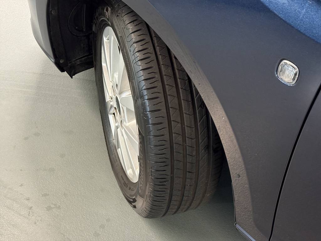 FORD Grand Tourneo Connect 2.0 EcoBlue Titanium Automat-image-12