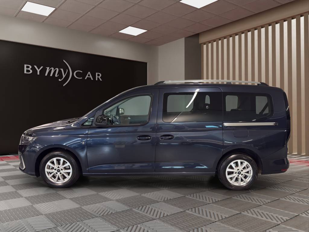 FORD Grand Tourneo Connect 2.0 EcoBlue Titanium Automat-image-3