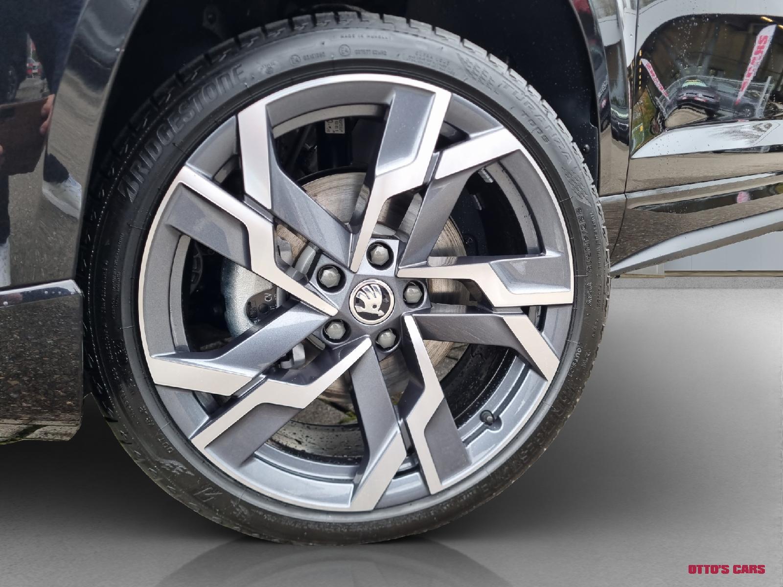 SKODA Karoq 1.5 TSI SportLine DSG *Anhängevorrichtung*Spurhalte*Totwinkel* 2025-image-11