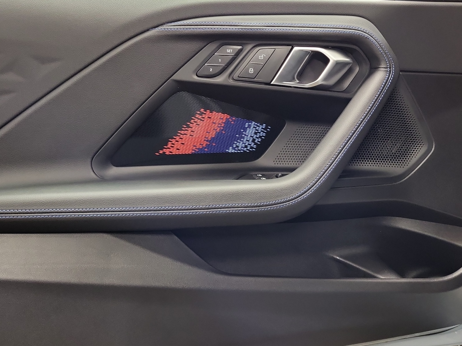BMW M240i xDrive M Sport Pro Steptronic-image-17