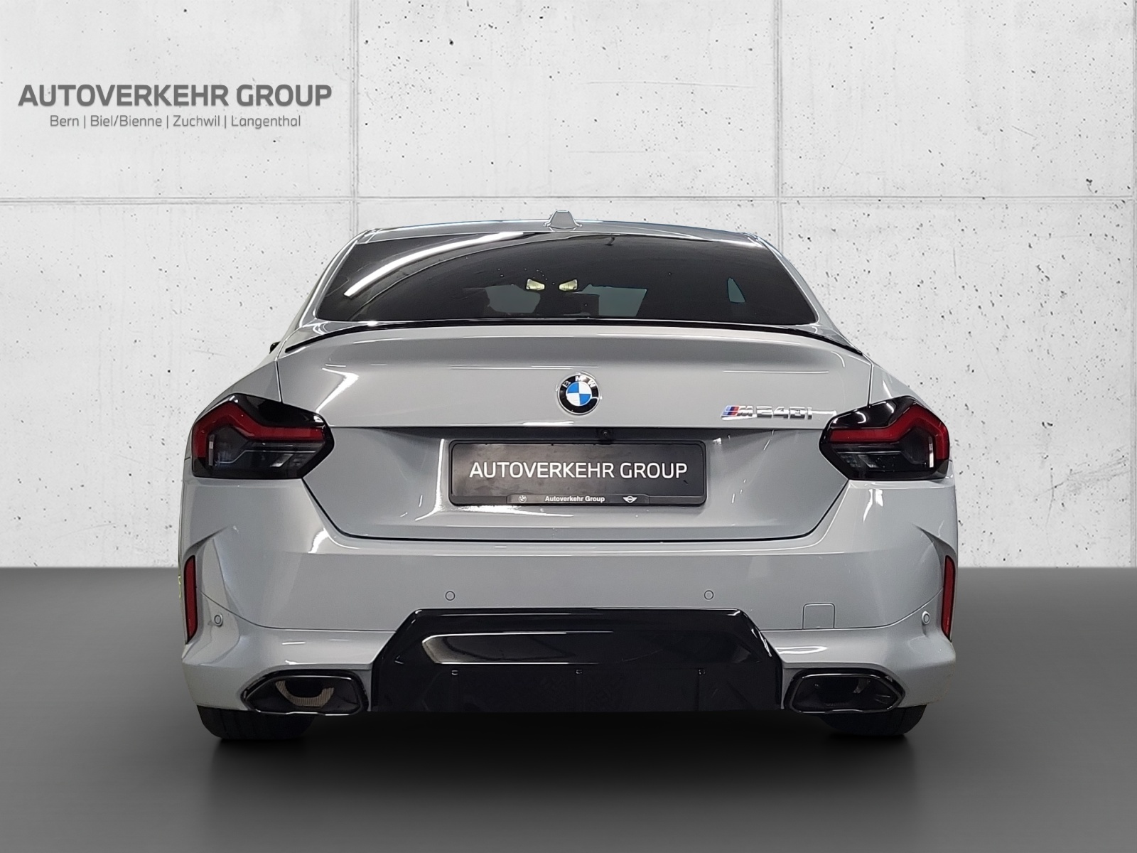 BMW M240i xDrive M Sport Pro Steptronic-image-5