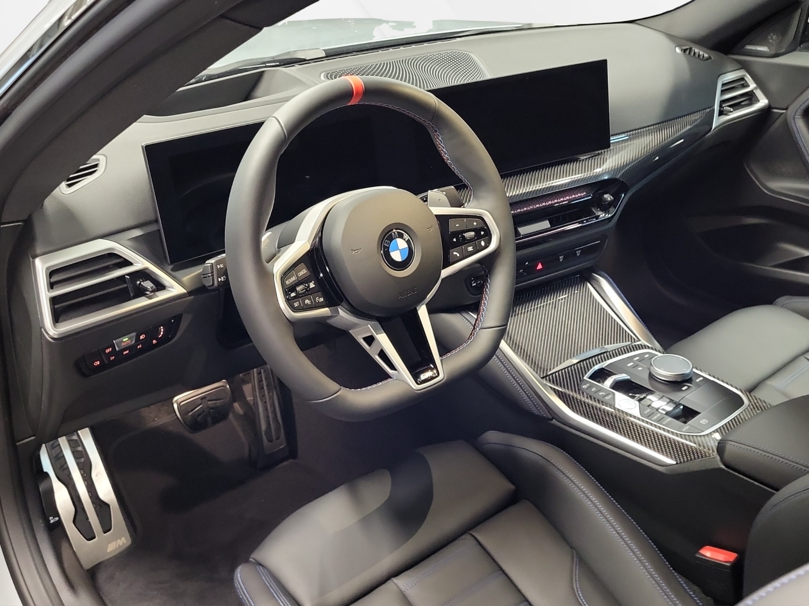 BMW M240i xDrive M Sport Pro Steptronic-image-12