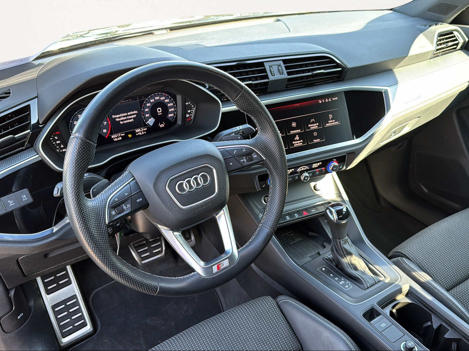 AUDI Q3 35 TFSI Attraction S-tronic-image-7