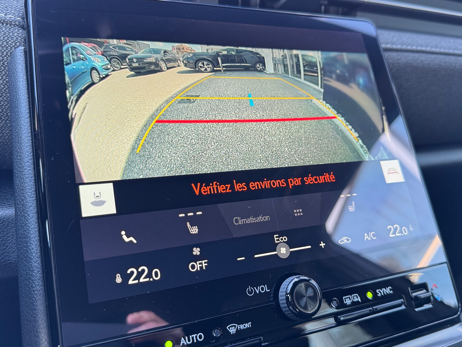 LEXUS LBX FWD Impression CVT-image-17