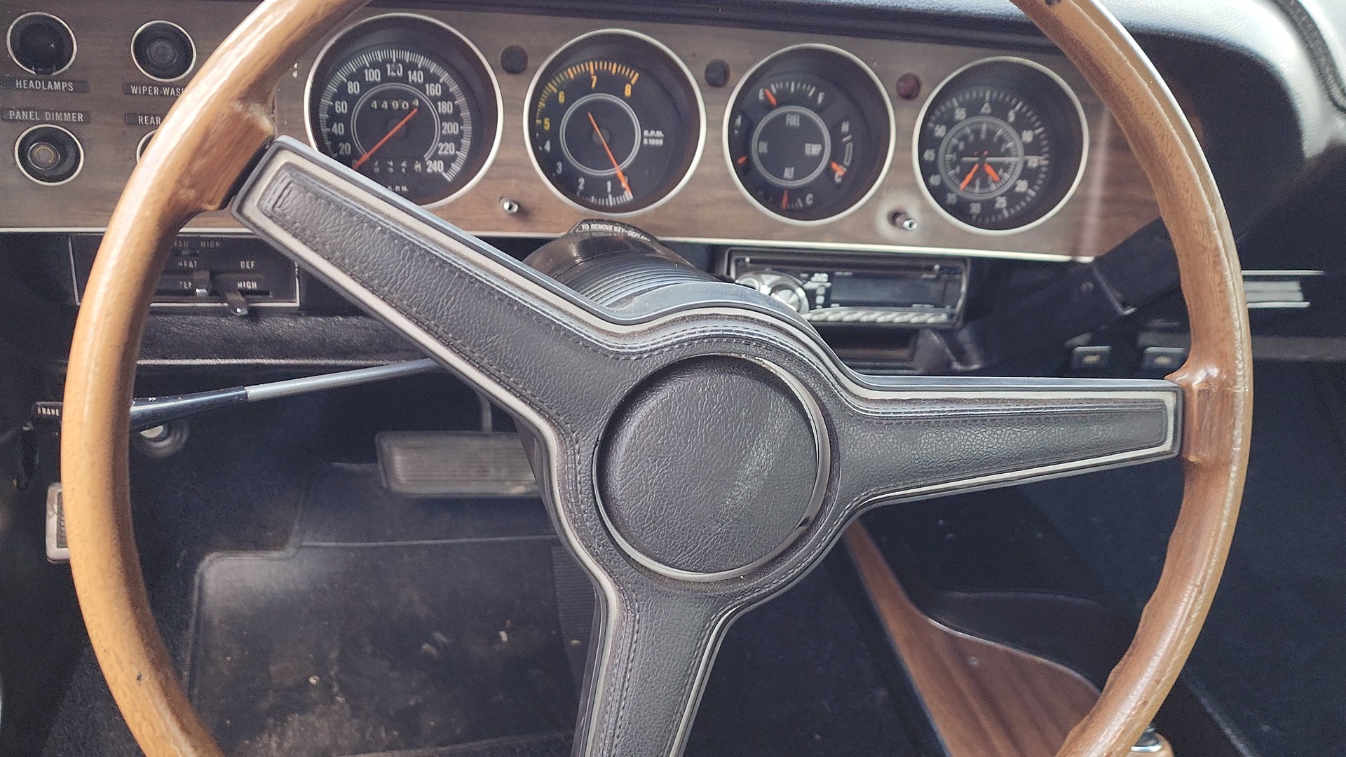 DODGE RT sixpack-image-11