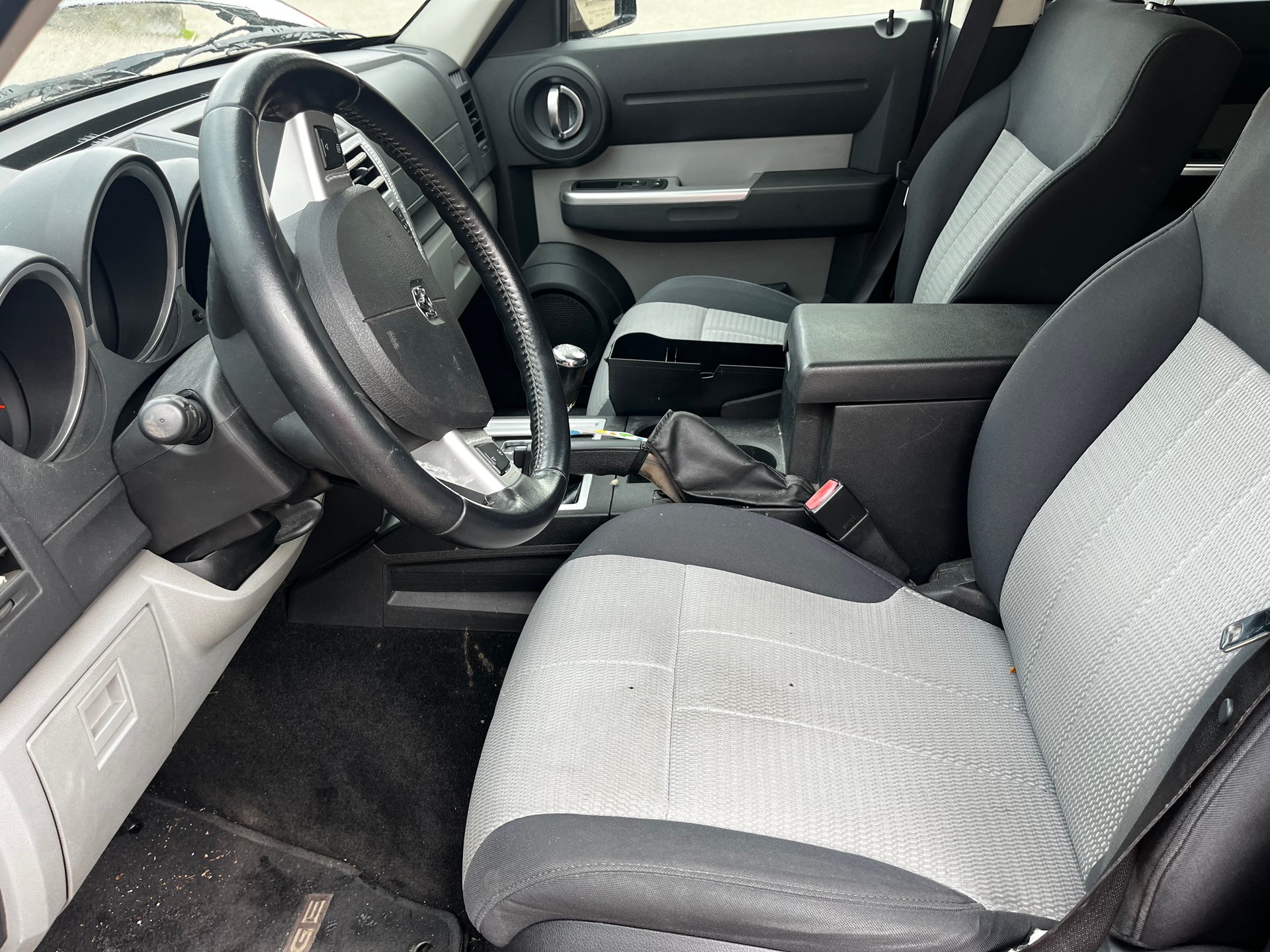DODGE Nitro 2.8 CRD Blackline Automatic-image-10