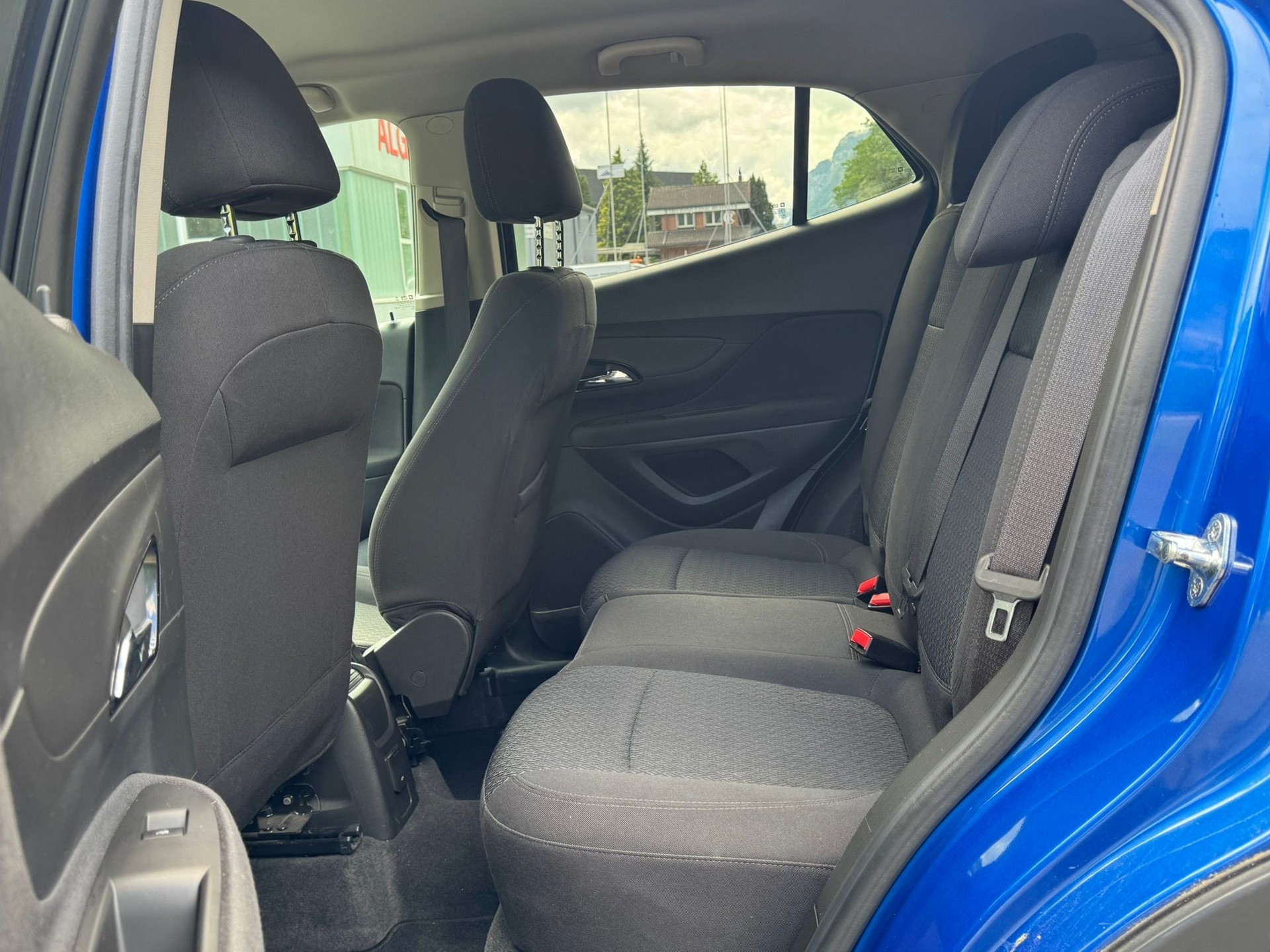 OPEL Mokka 1.6 CDTi Excellence 2WD-image-2
