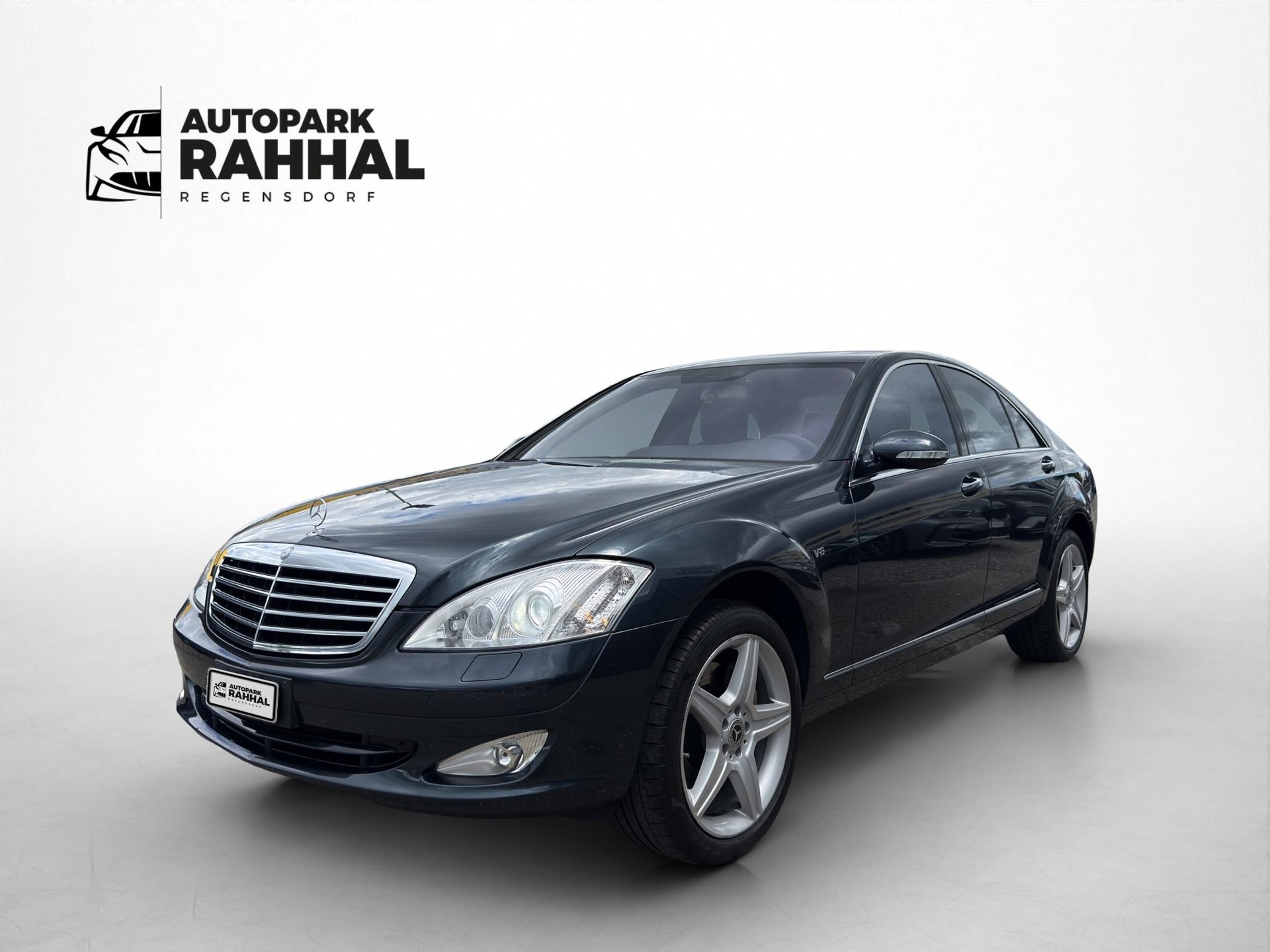 MERCEDES-BENZ S 500 V8