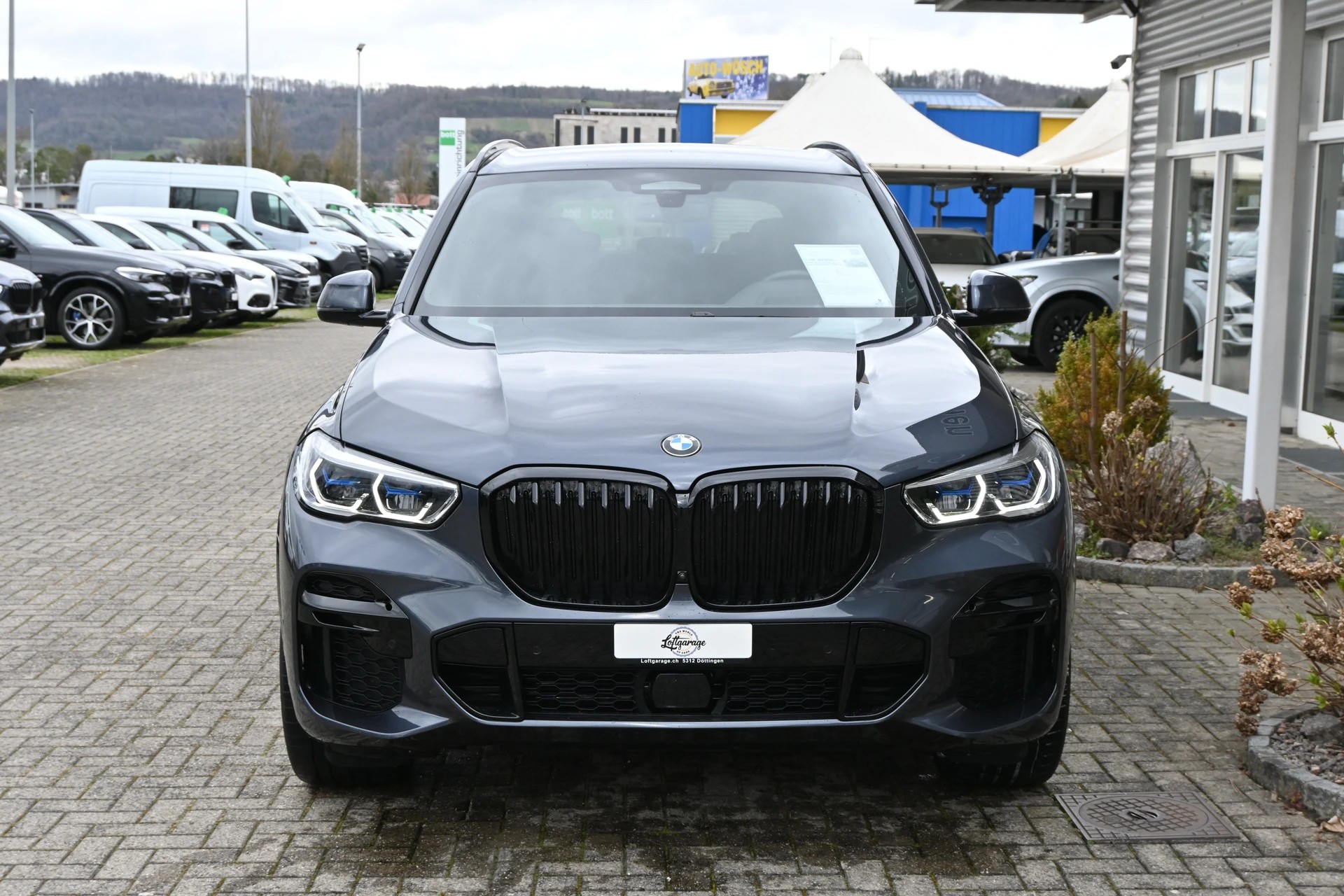 BMW X5 xDrive 48V 40d M Sport Steptronic 340PS + AHK 3500kg-showroom-element-2