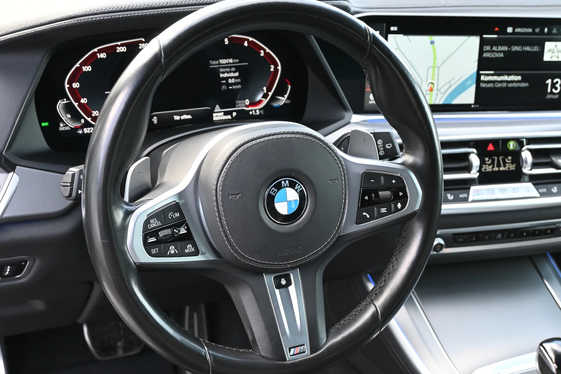 BMW X5 xDrive 48V 40d M Sport Steptronic 340PS + AHK 3500kg-image-16