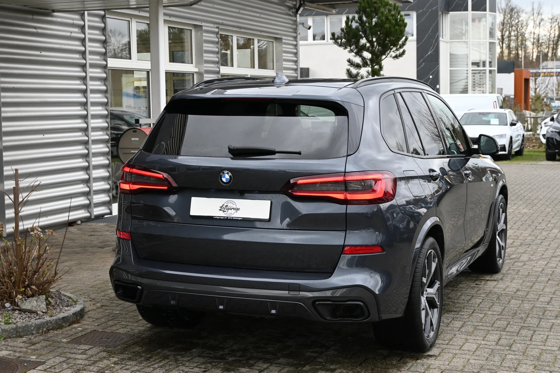 BMW X5 xDrive 48V 40d M Sport Steptronic 340PS + AHK 3500kg-image-7