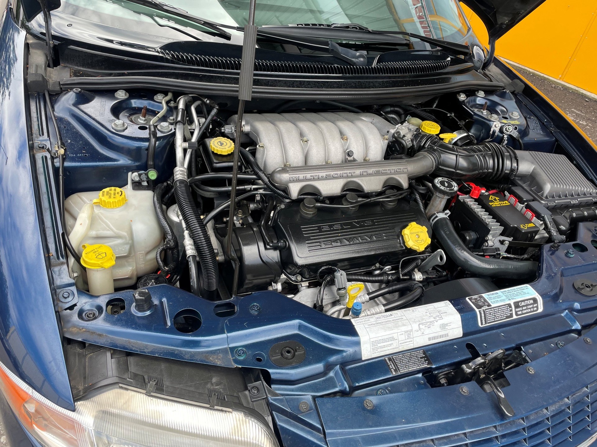 CHRYSLER Stratus 2.5 V6 LX Cabrio-image-10