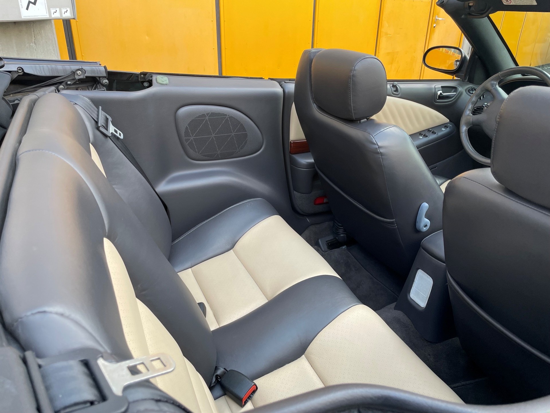 CHRYSLER Stratus 2.5 V6 LX Cabrio-image-9
