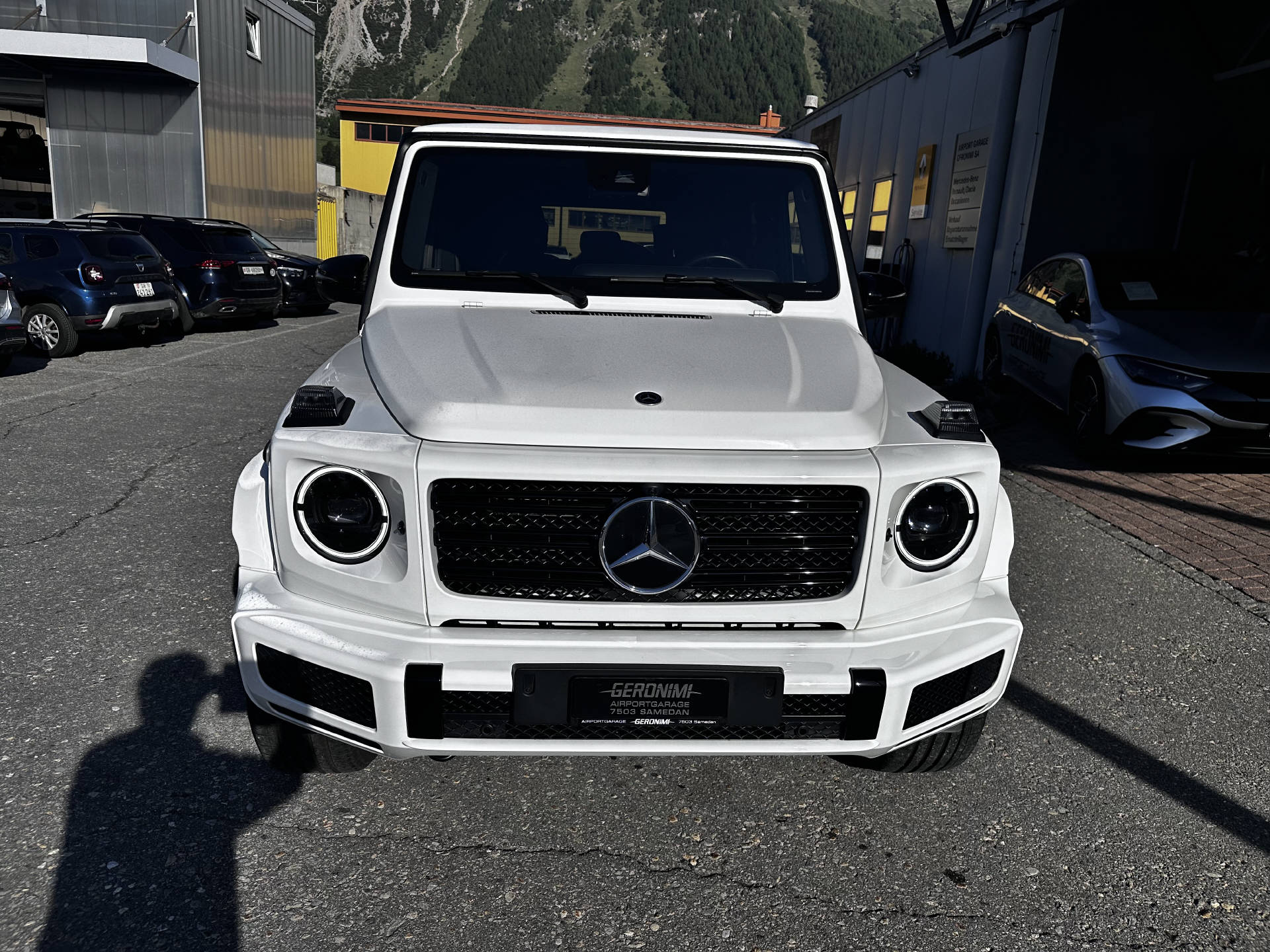 MERCEDES-BENZ G 400 d AMG Line-showroom-element-3