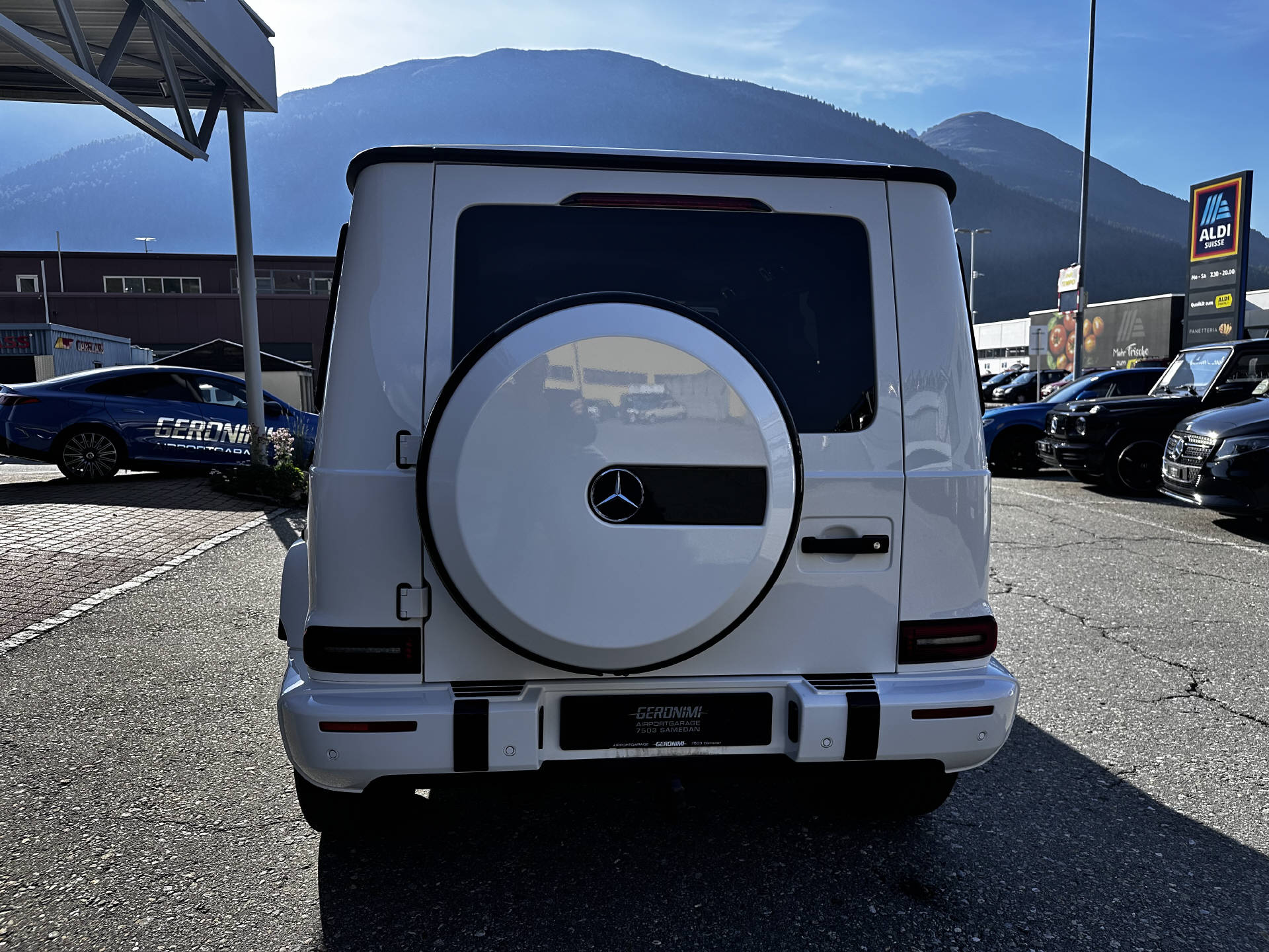 MERCEDES-BENZ G 400 d AMG Line-image-7