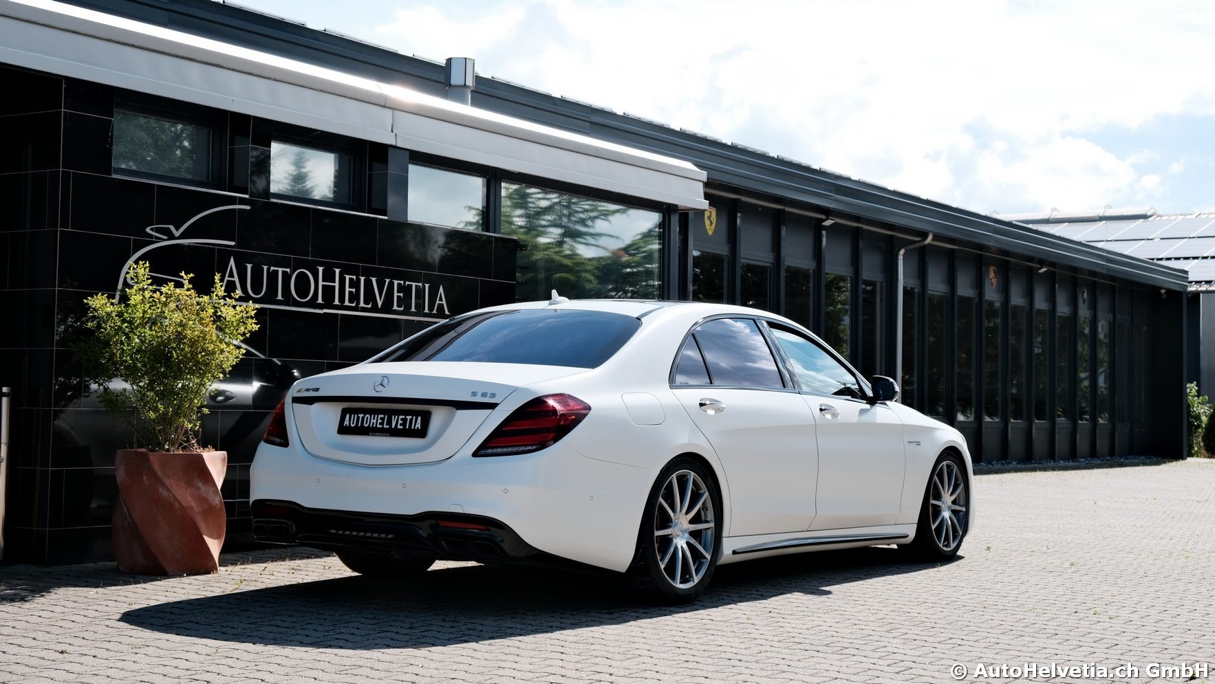 MERCEDES-BENZ S 63 AMG L 4Matic+ 9G-Tronic-image-6