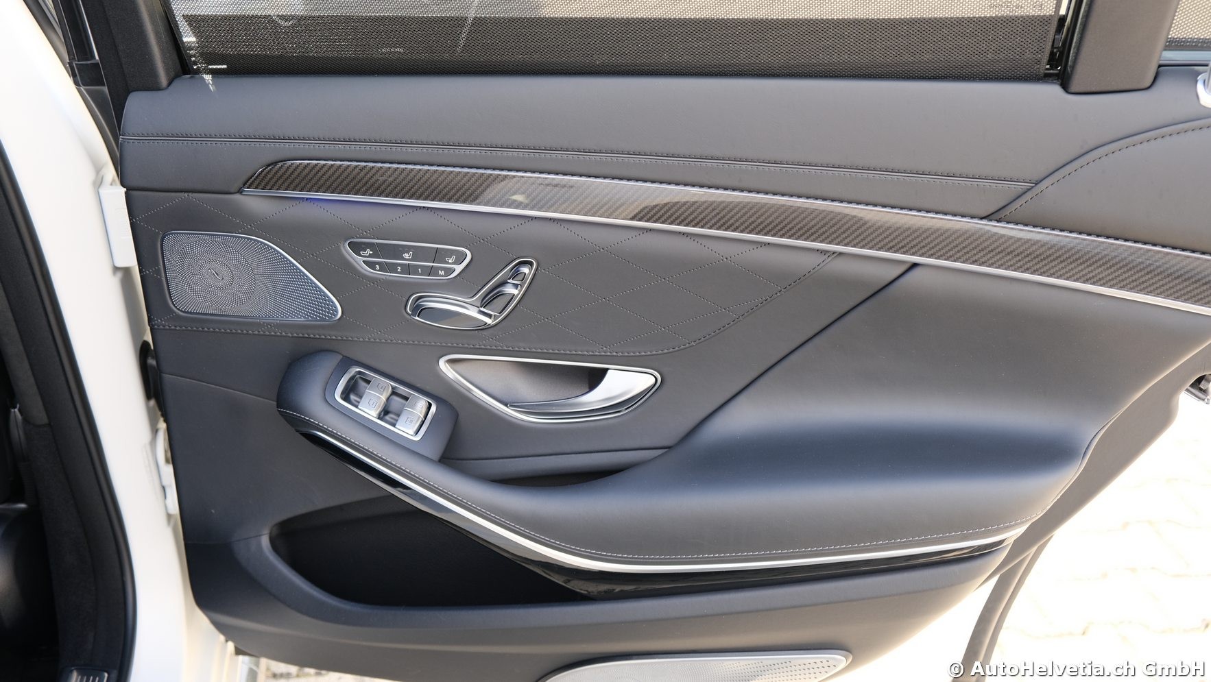 MERCEDES-BENZ S 63 AMG L 4Matic+ 9G-Tronic-image-24