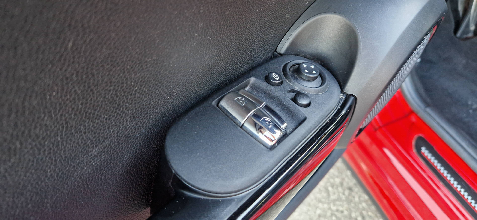 MINI Mini F56 2.0i Cooper S SAG JCW-image-3