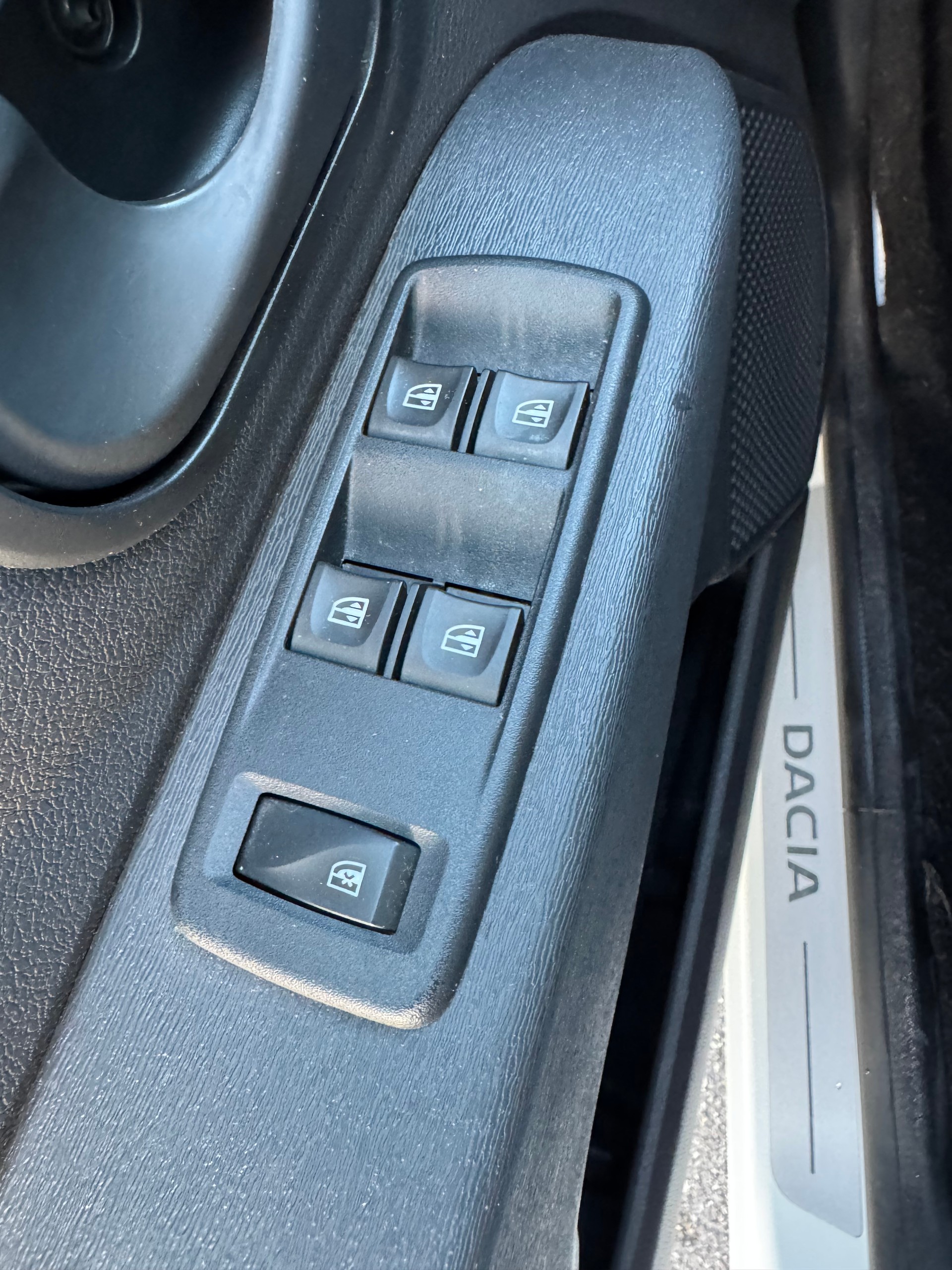 DACIA Lodgy 1.2 T Stepway 7PL-image-15