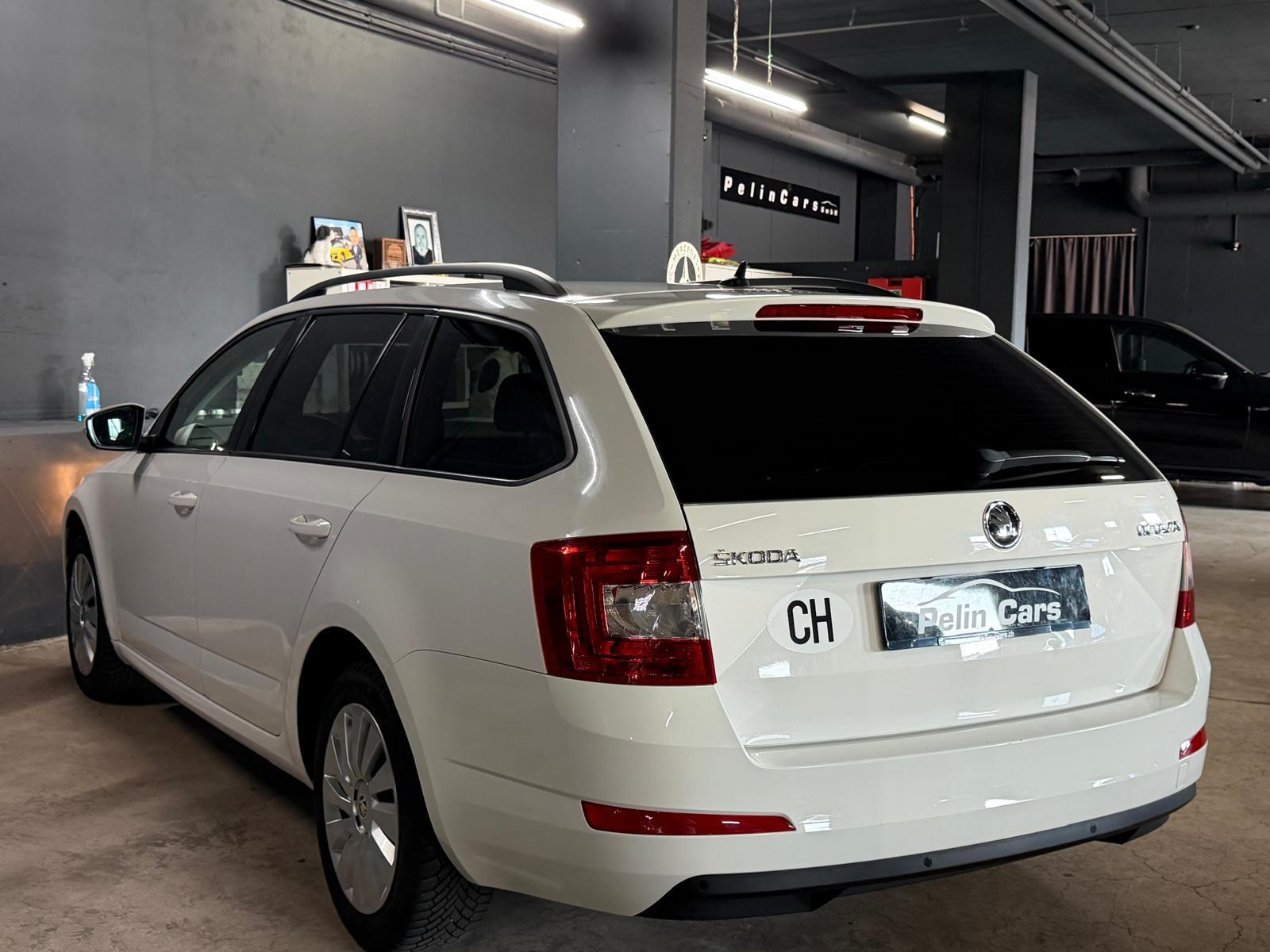 SKODA Octavia Combi 1.6 TDI Ambition White Edition Frisch ab MFK & Frisch ab Service-image-7