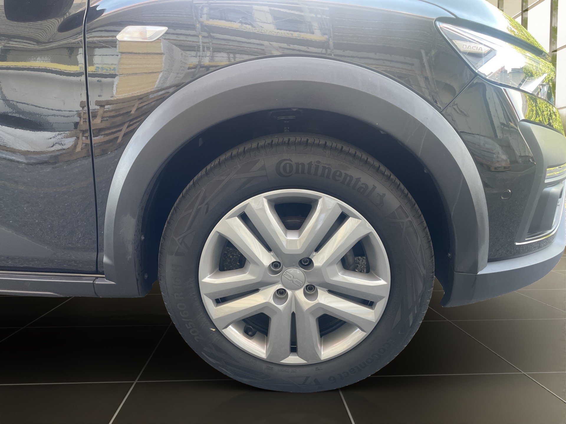 DACIA Sandero Stepway TCe 90 Comfort CVT-image-7