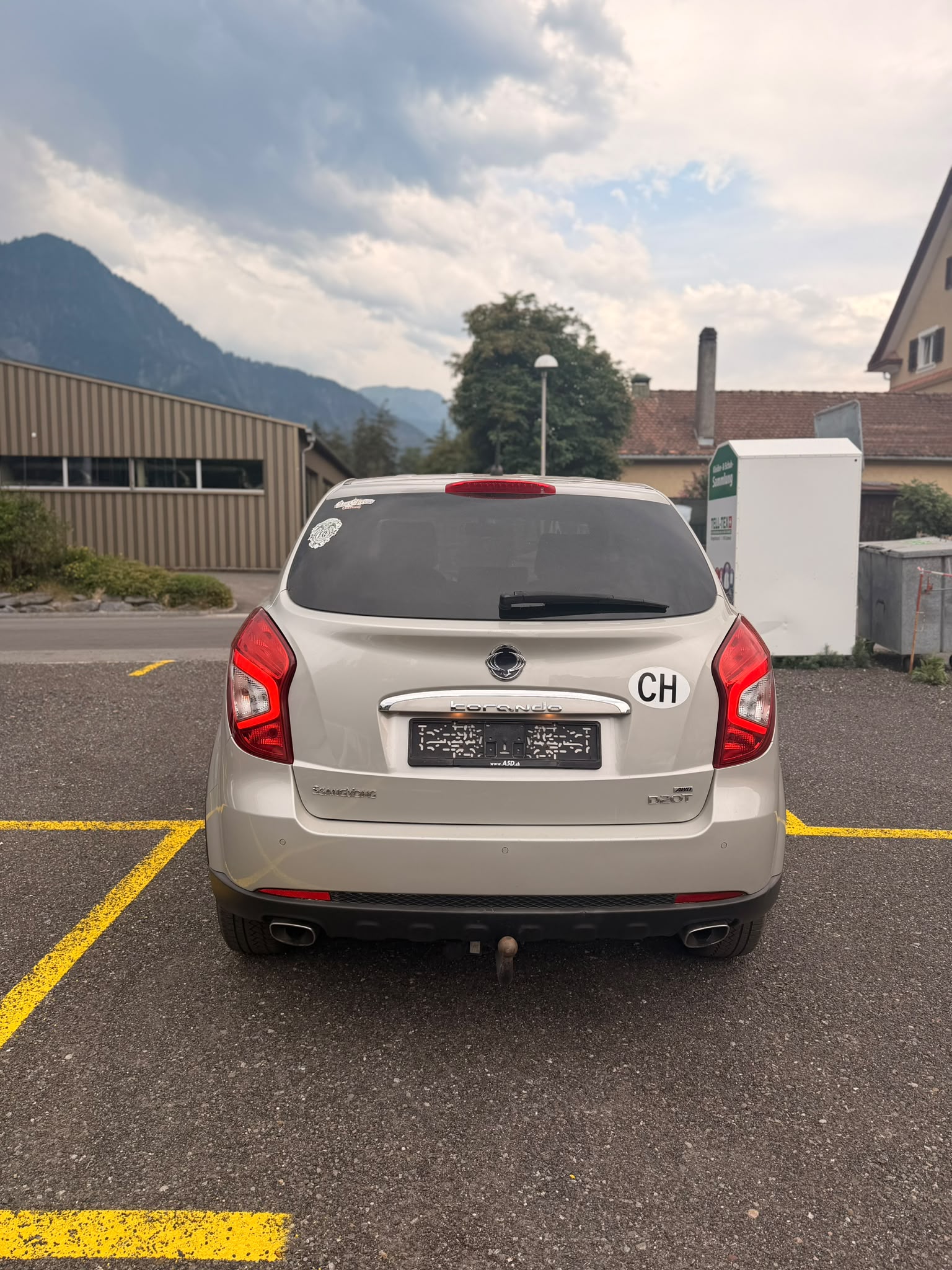 KGM-SsangYong Korando 2.0 e-XDI 4WD-image-1