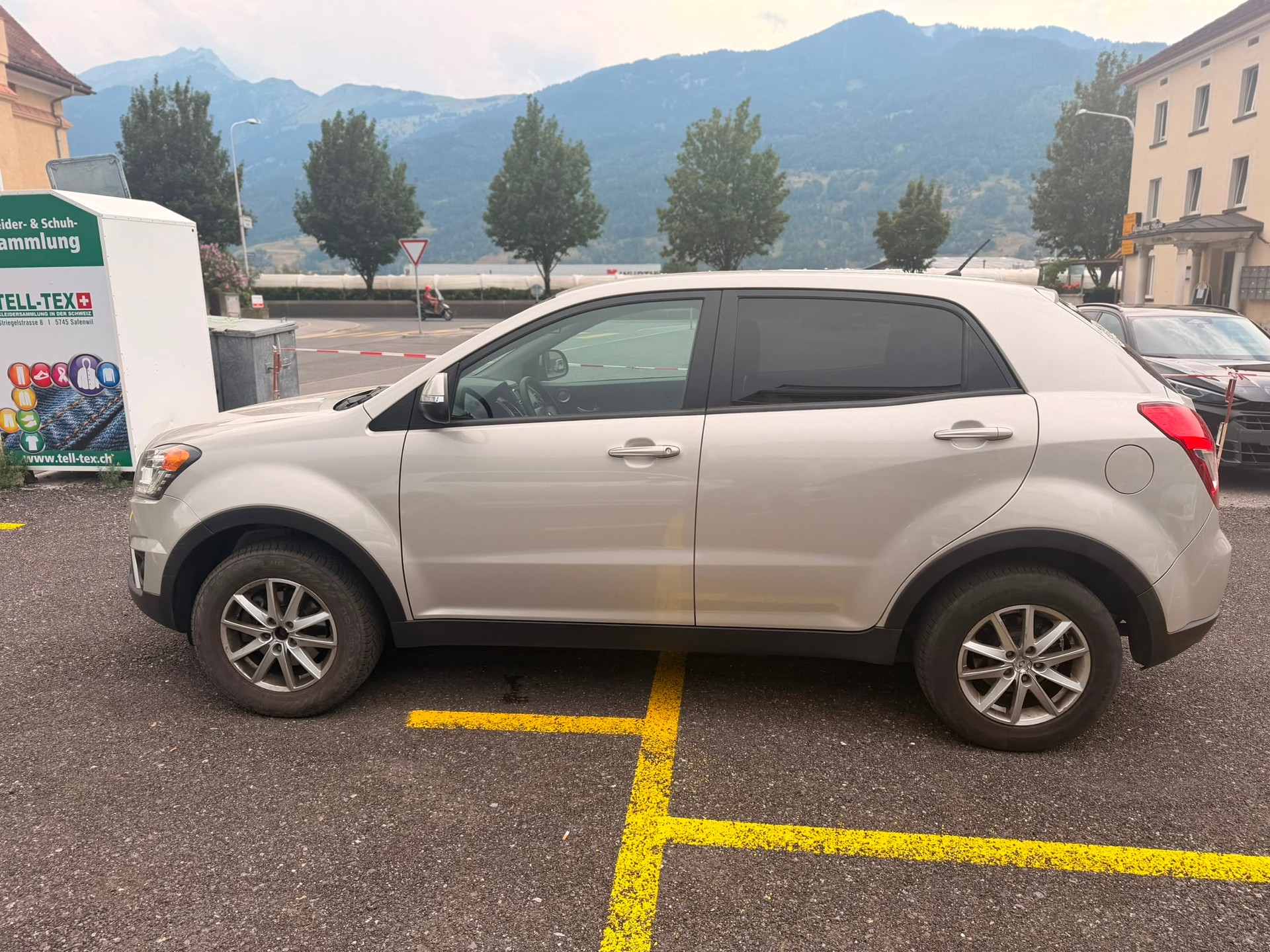 KGM-SsangYong Korando 2.0 e-XDI 4WD-image-2