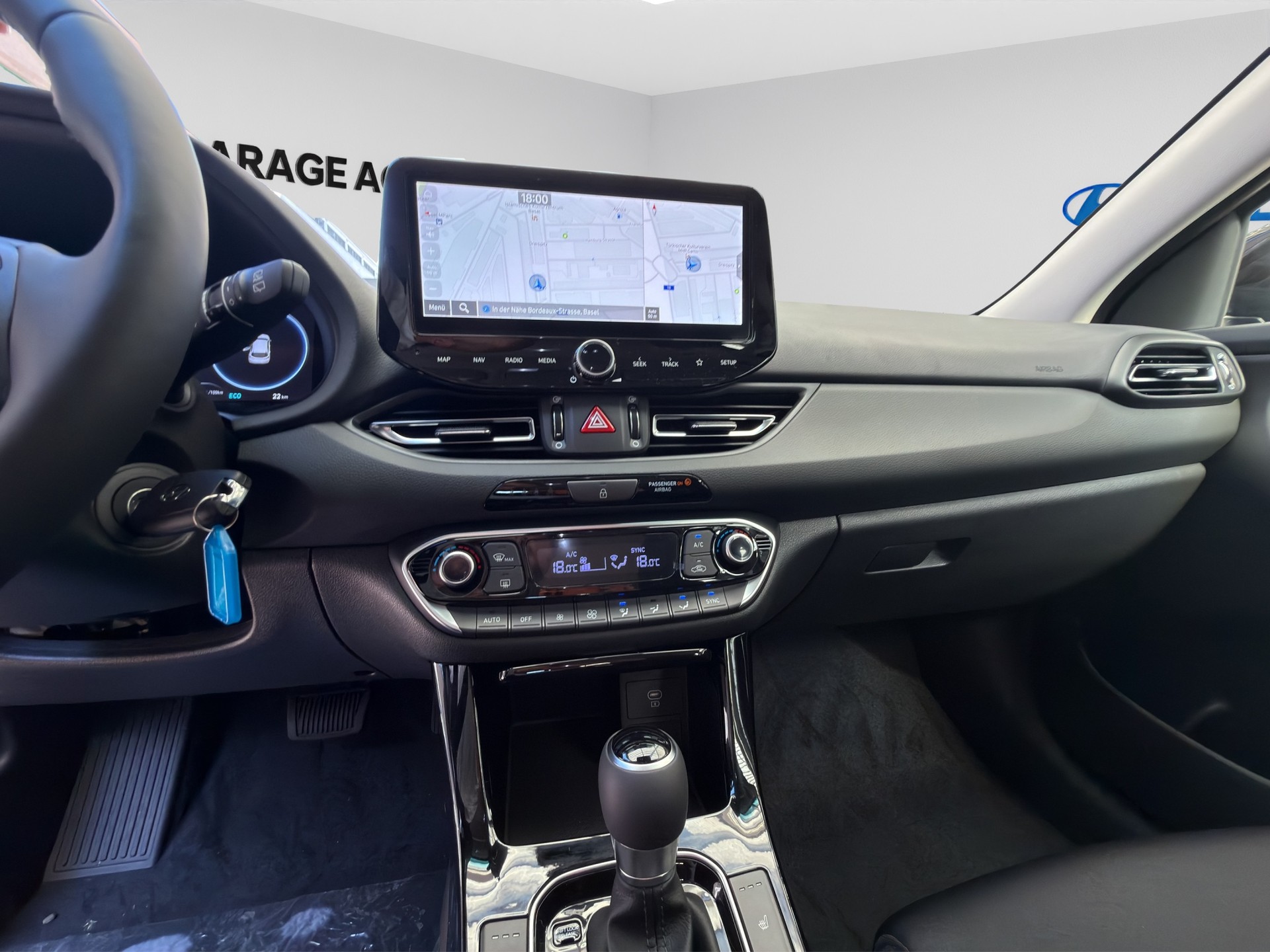 HYUNDAI i30 Wagon 1.5 T-GDi Amplia 48V MH DCT-image-14