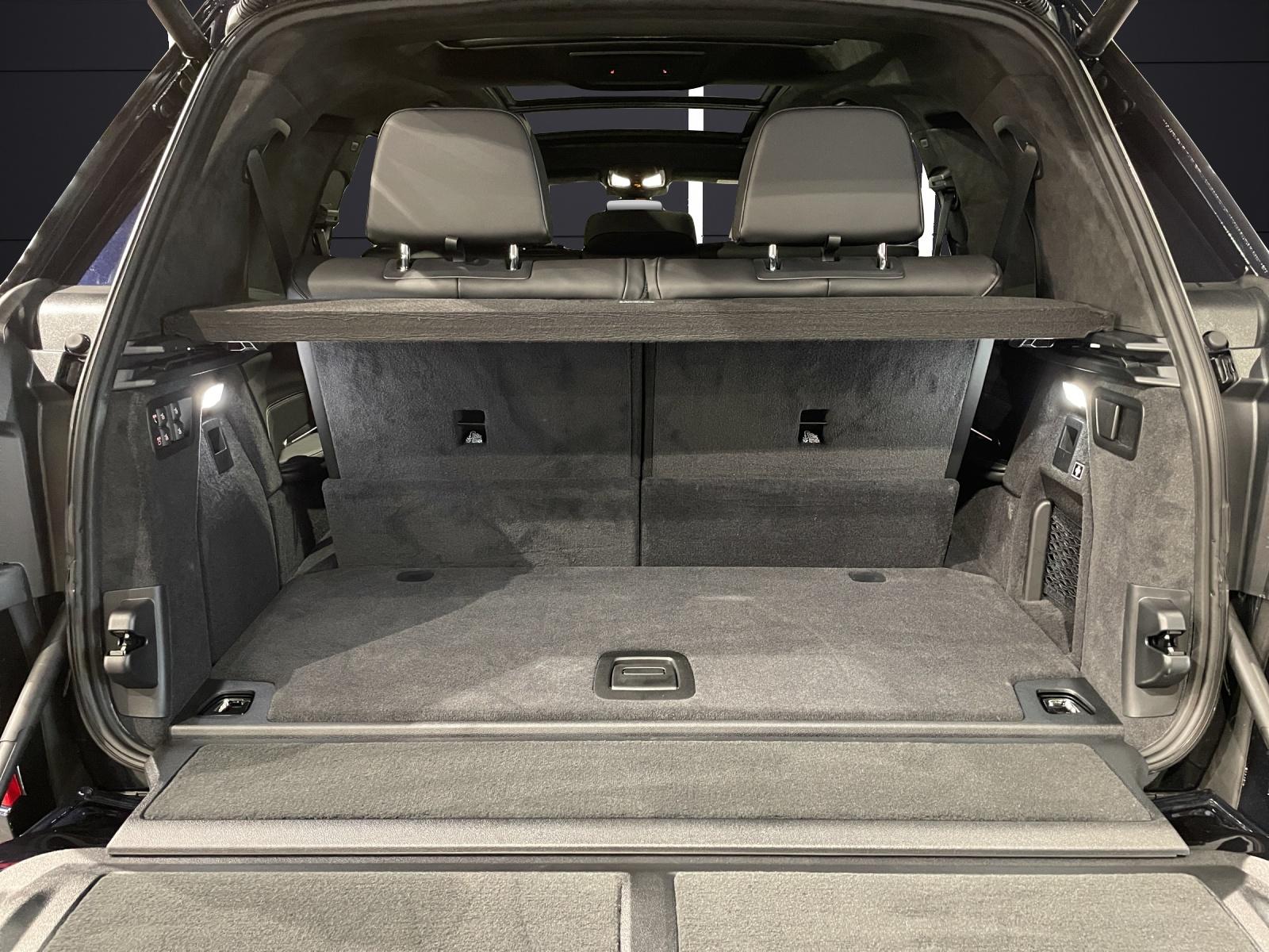 BMW X7 40i xDrive SAG-image-16