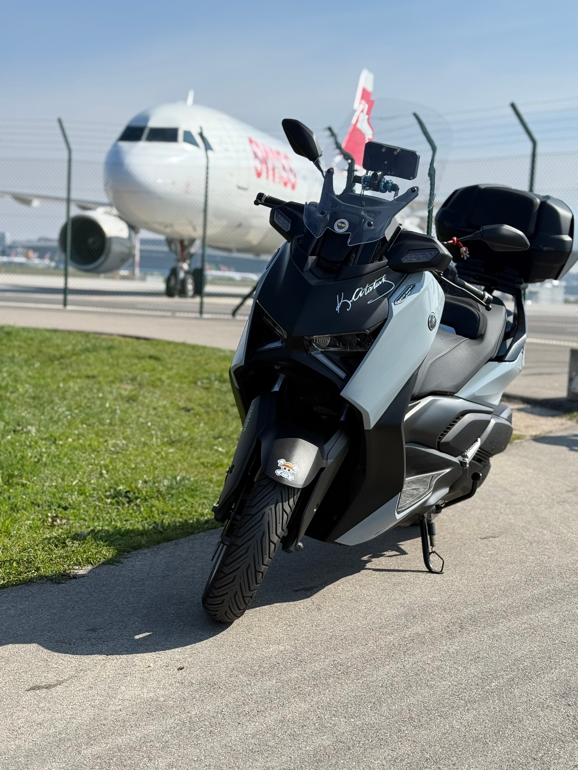 YAMAHA X-Max 300 Tech Max Plus-image-12