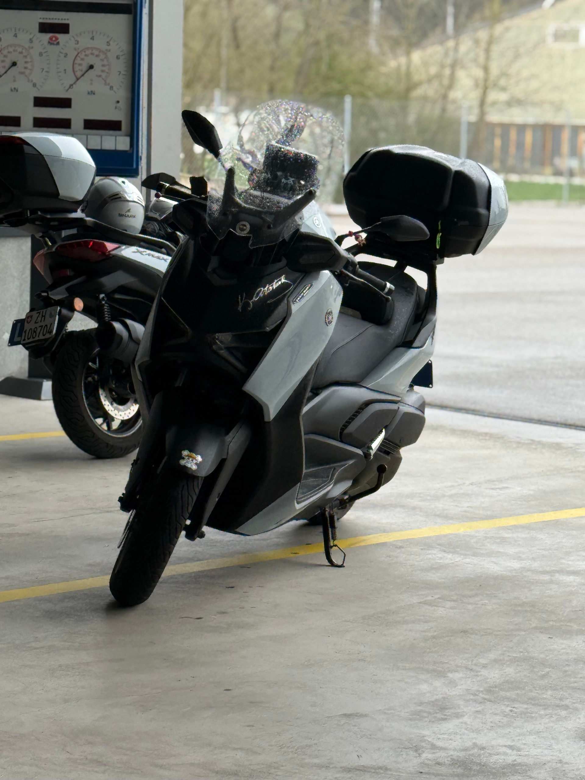 YAMAHA X-Max 300 Tech Max Plus-image-7