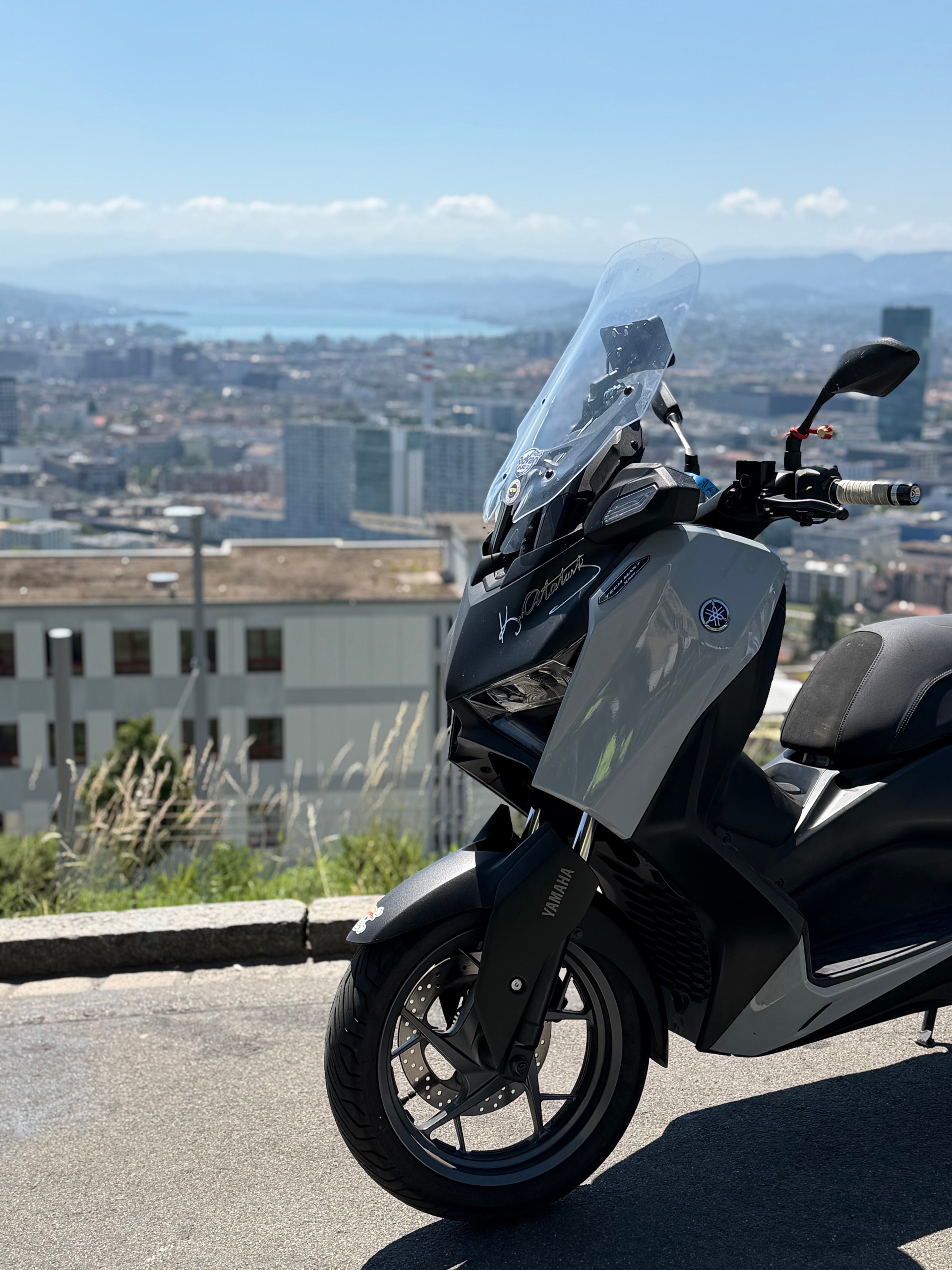 YAMAHA X-Max 300 Tech Max Plus-image-0