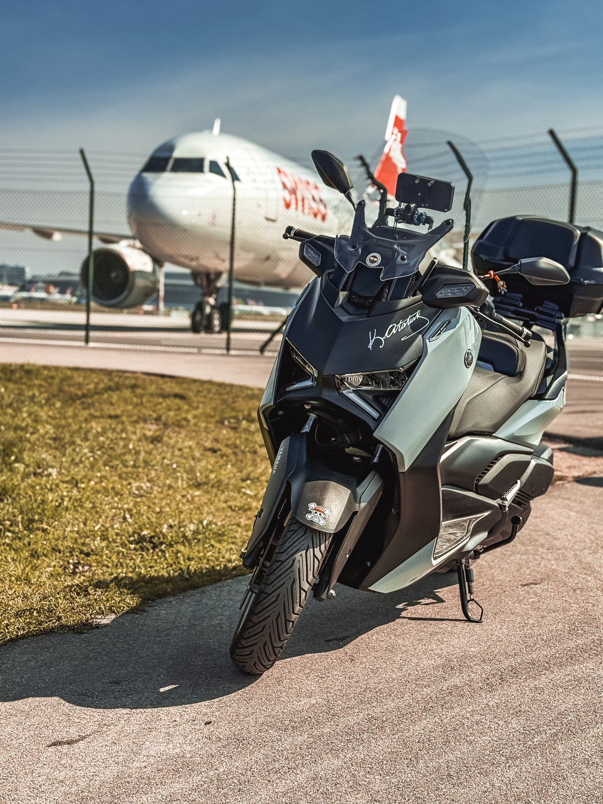 YAMAHA X-Max 300 Tech Max Plus-image-11