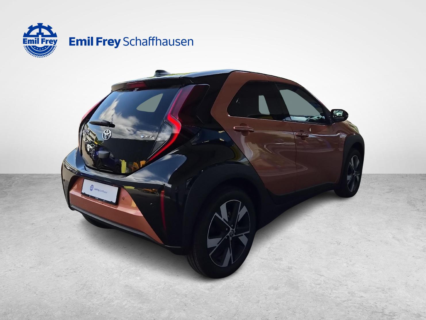 TOYOTA Aygo X 1.5 VVT-i HSD Trend-image-4
